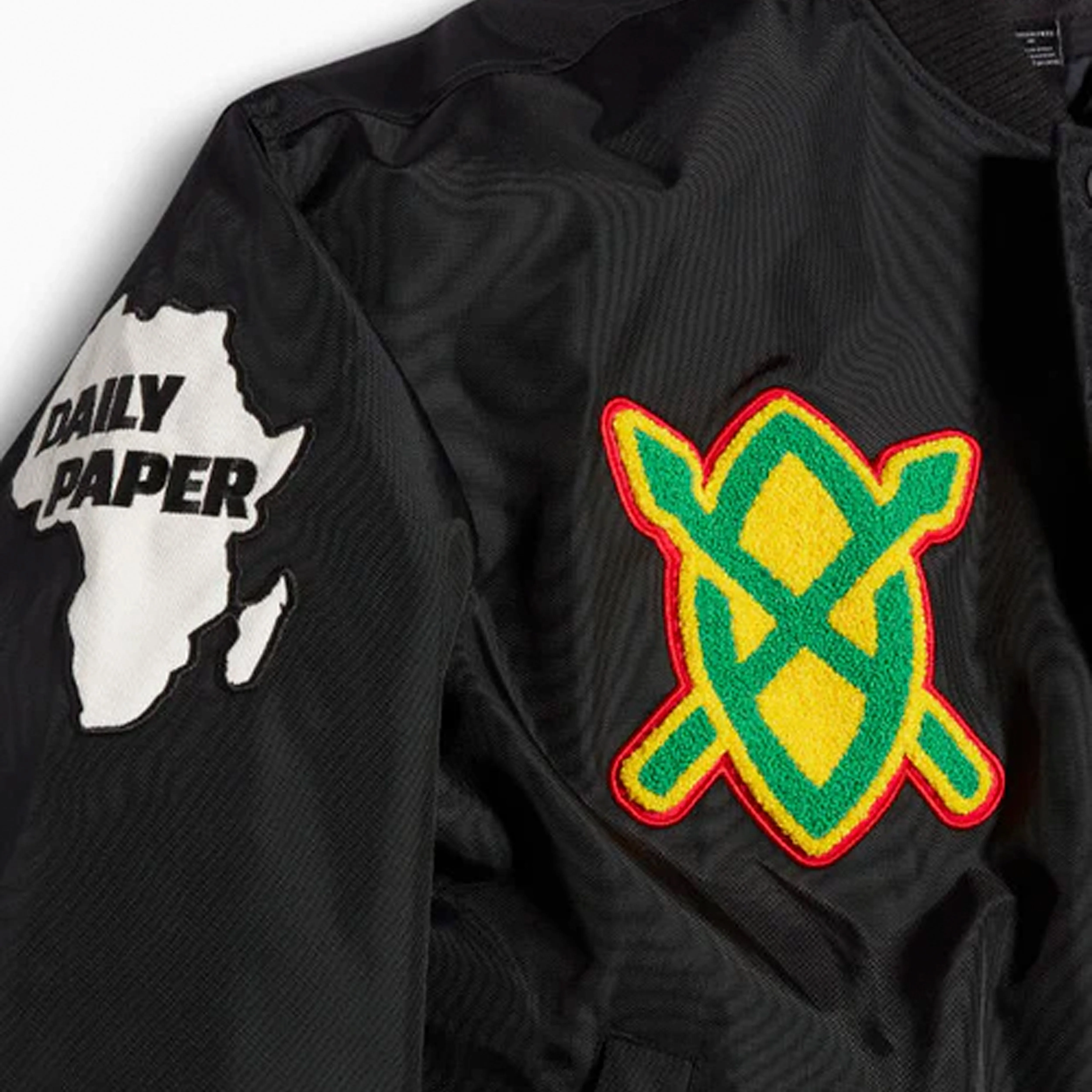 Textured Insole Minimalist Design Converse | X DAILY PAPER STADIUM JACKET { BLACK