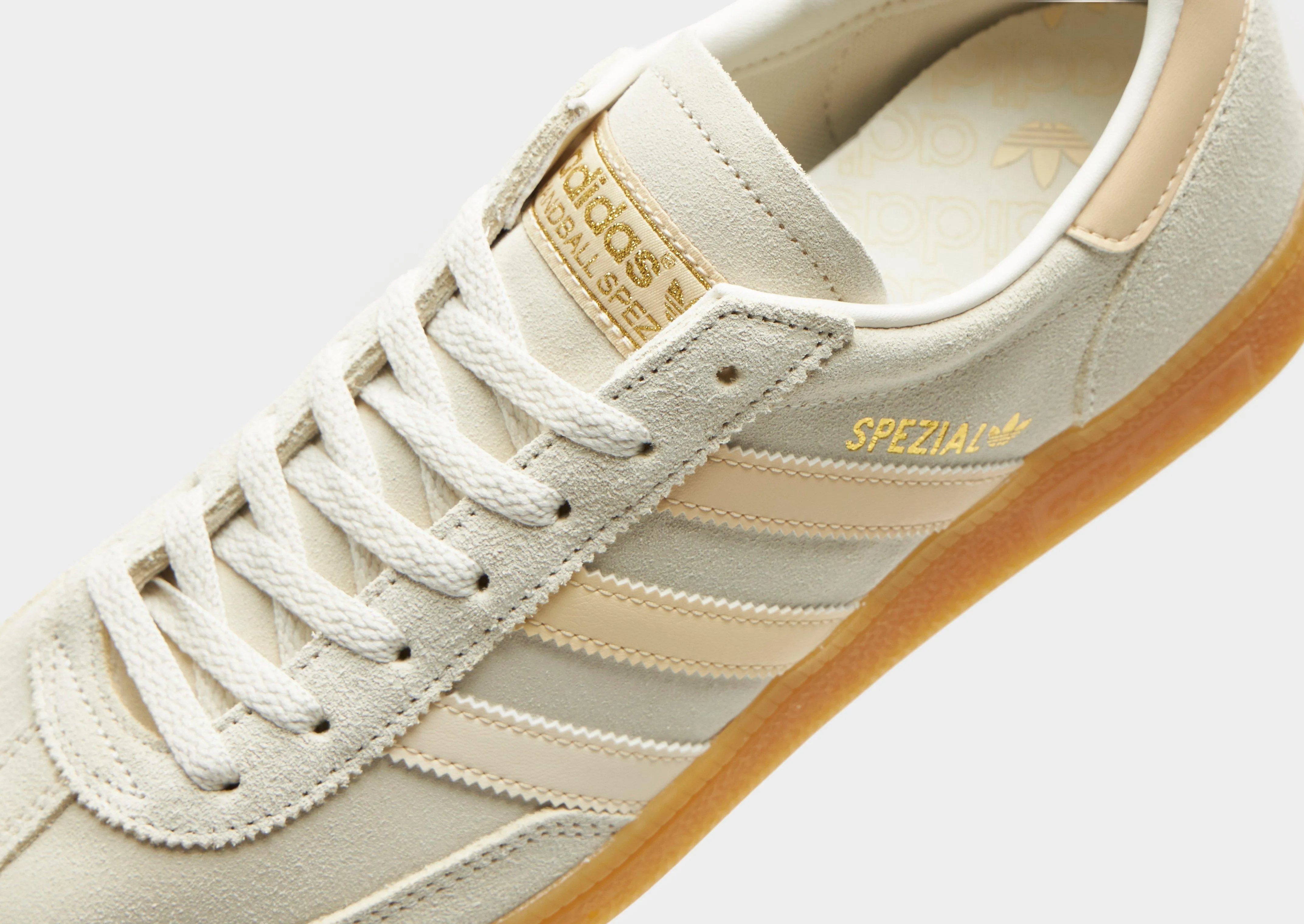 Flexible Choice Compression Molded Cushioning Handball Spezial