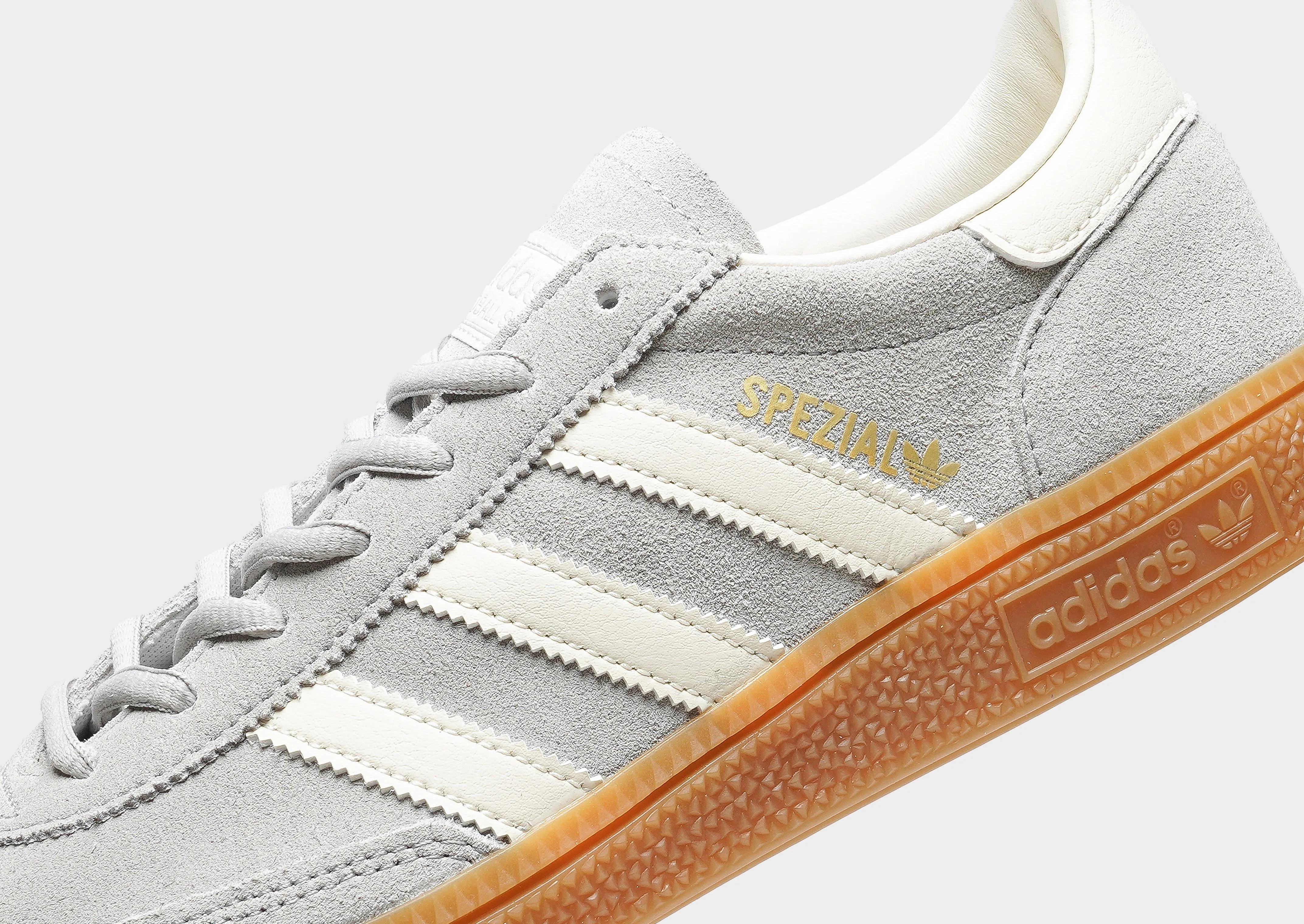Impact Dispersing Design Handball Spezial