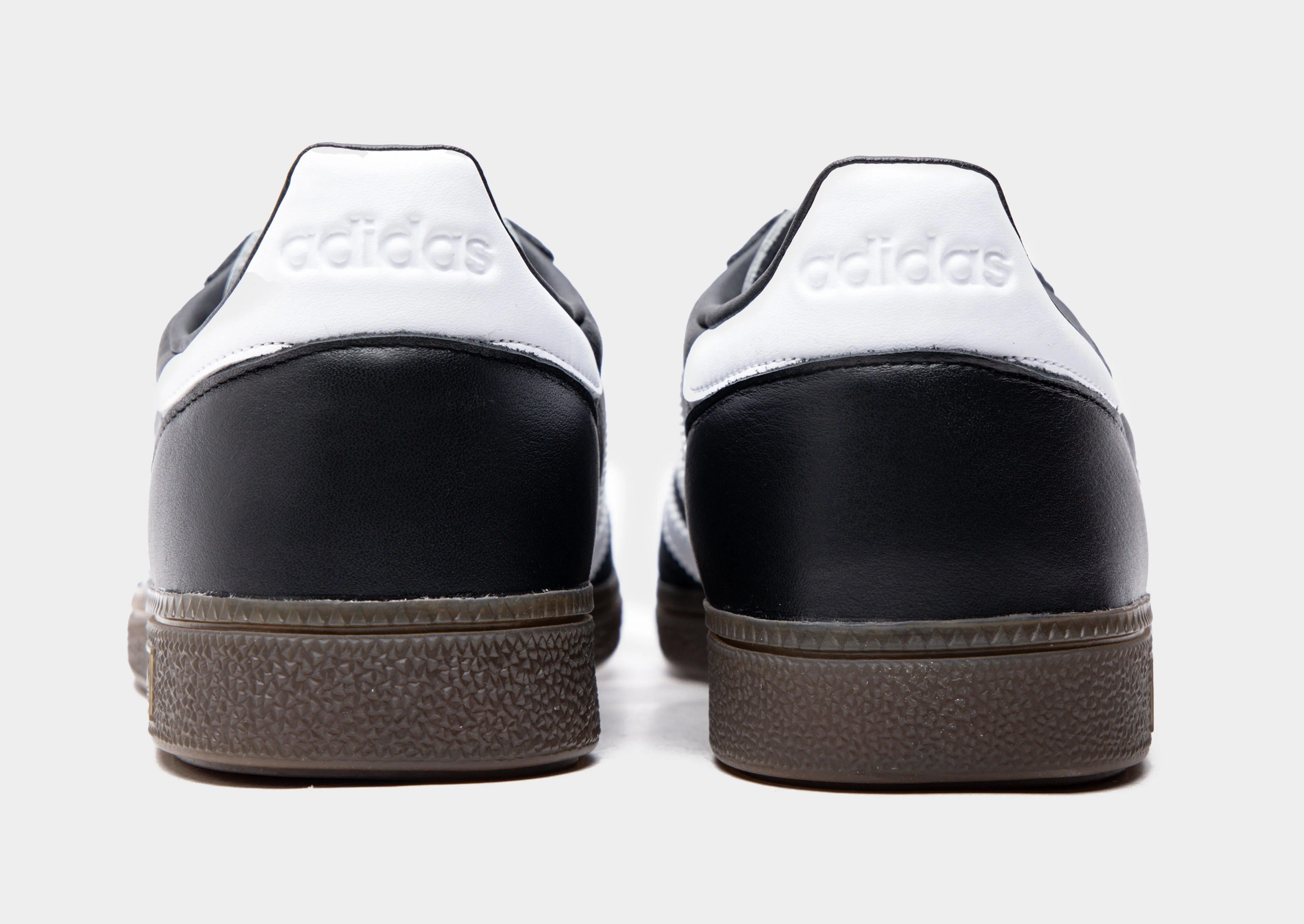 Handball Spezial Slip Resistant Grip