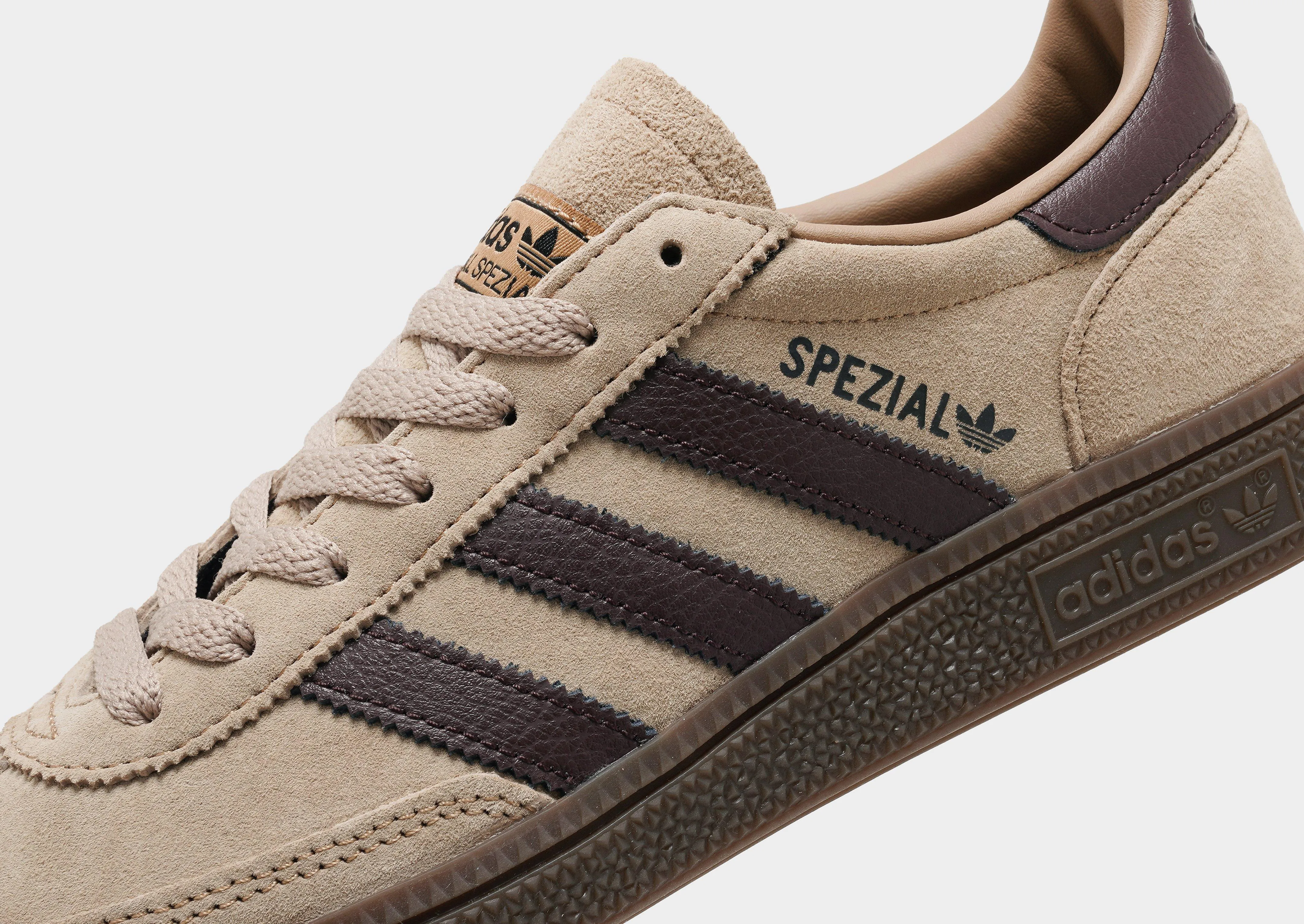 Quick Lacing System energy returning Handball Spezial
