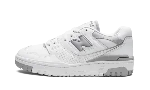 550 WMNS "White / Grey" Motion Control Running