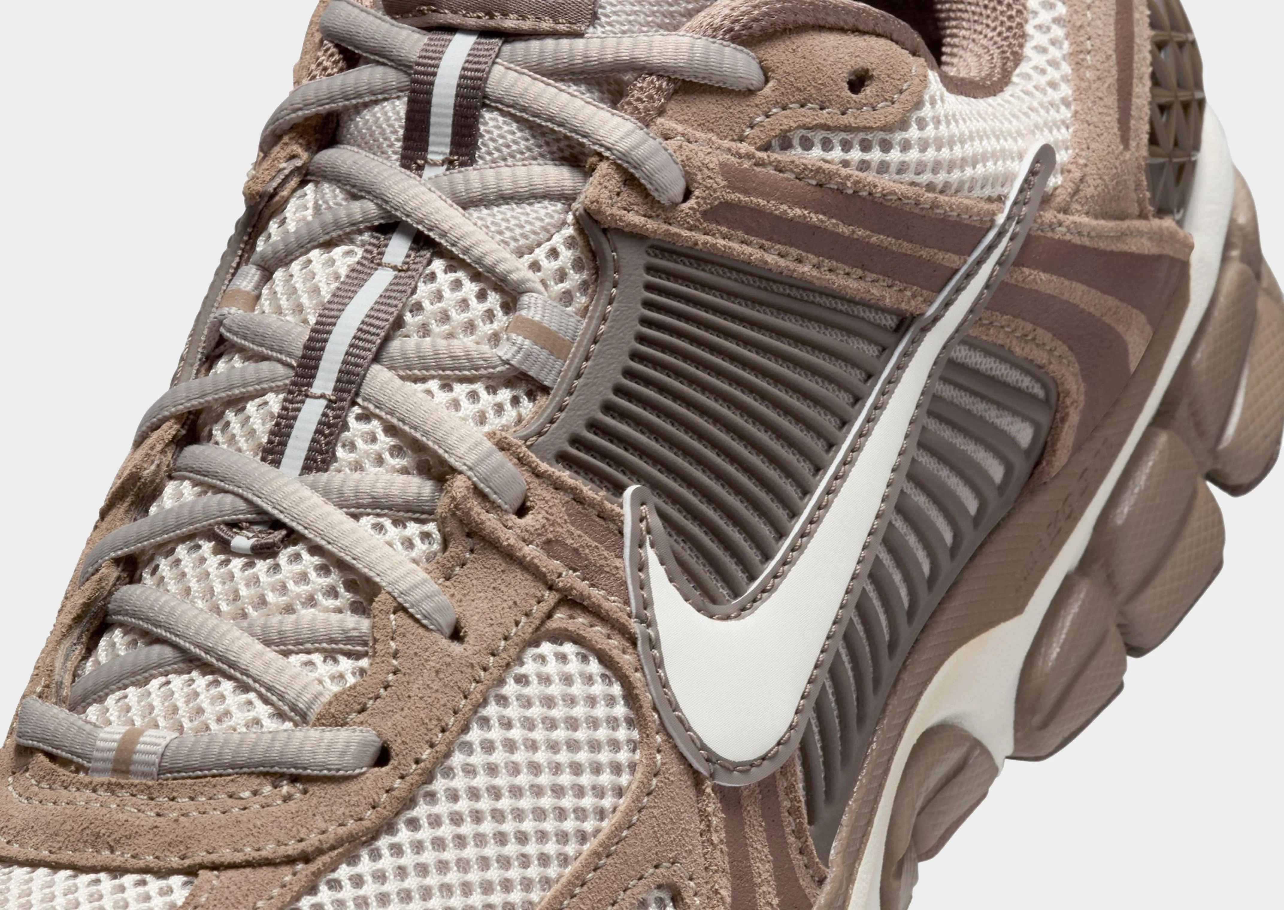non-slip natural materials Zoom Vomero 5