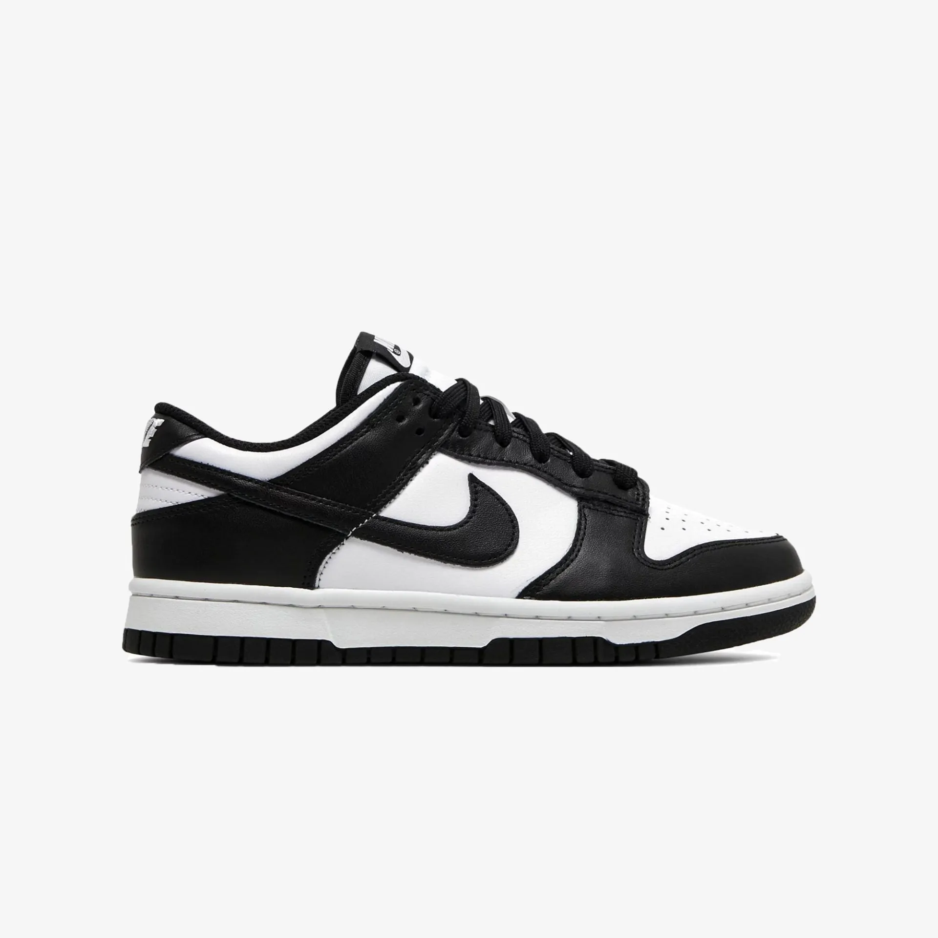 Basketball Ready Nike | DUNK LOW  { BLACK