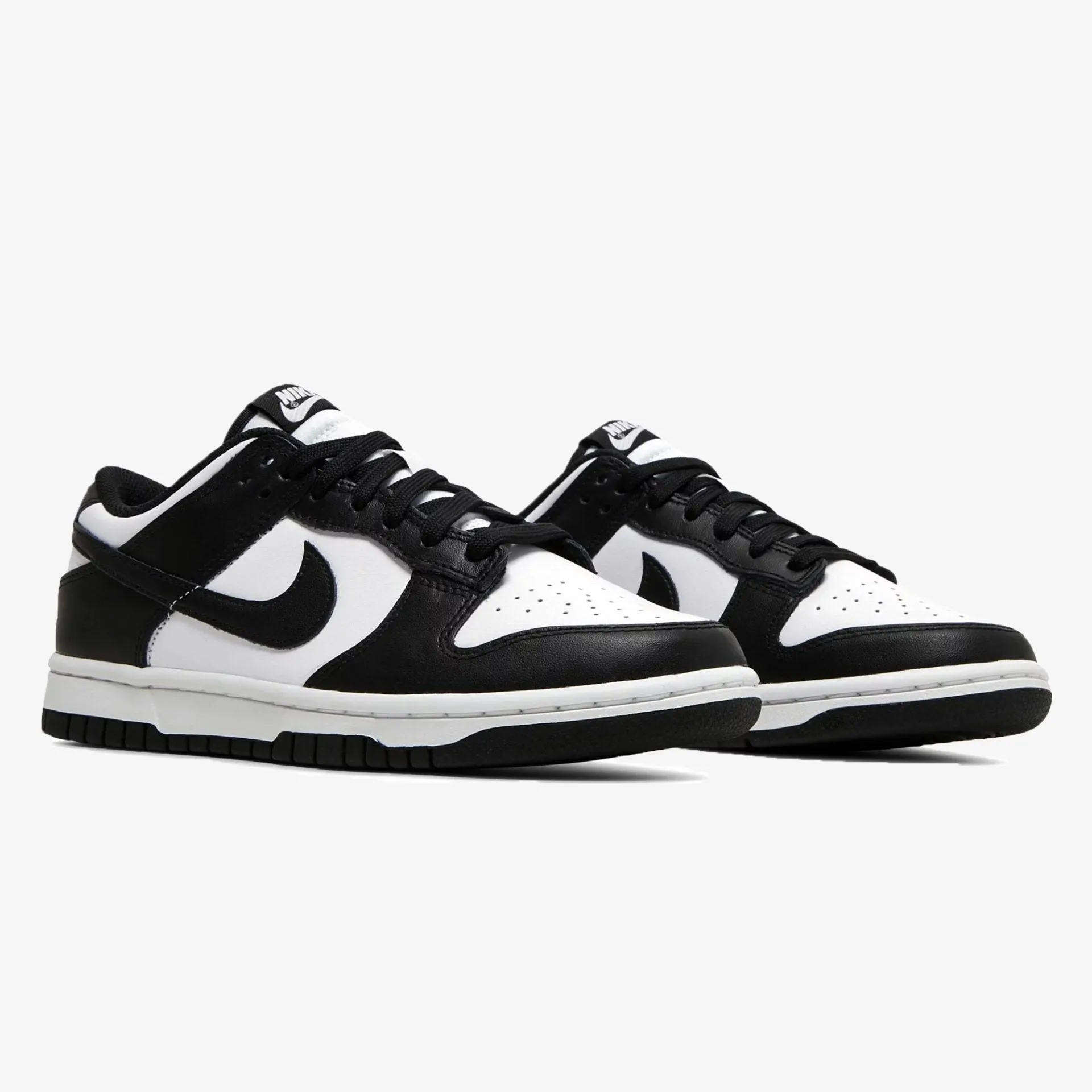 Nike | DUNK LOW  { BLACK Basic Neutral