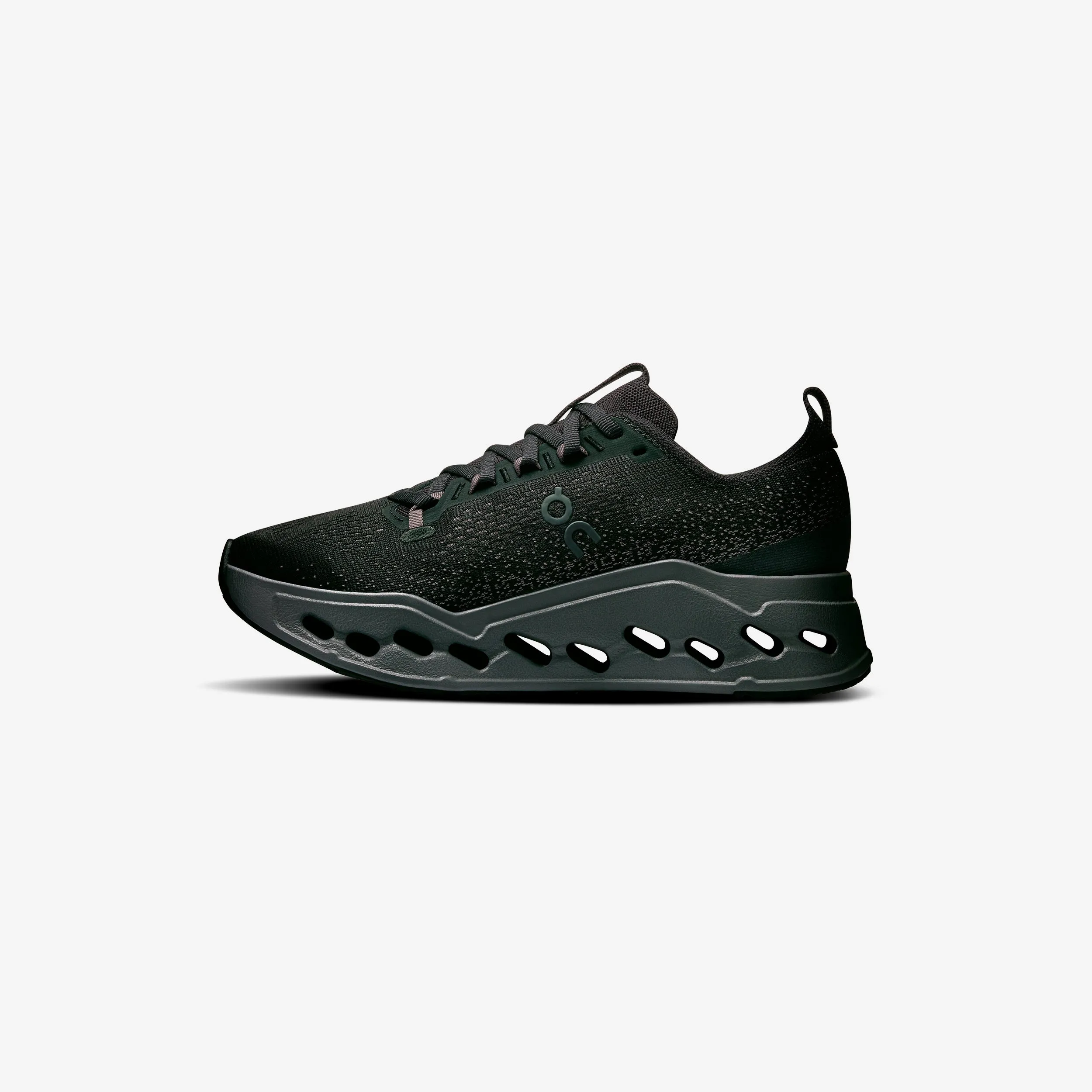 Wmns Cloudsurfer Max Velcro straps Shock-absorbent arch