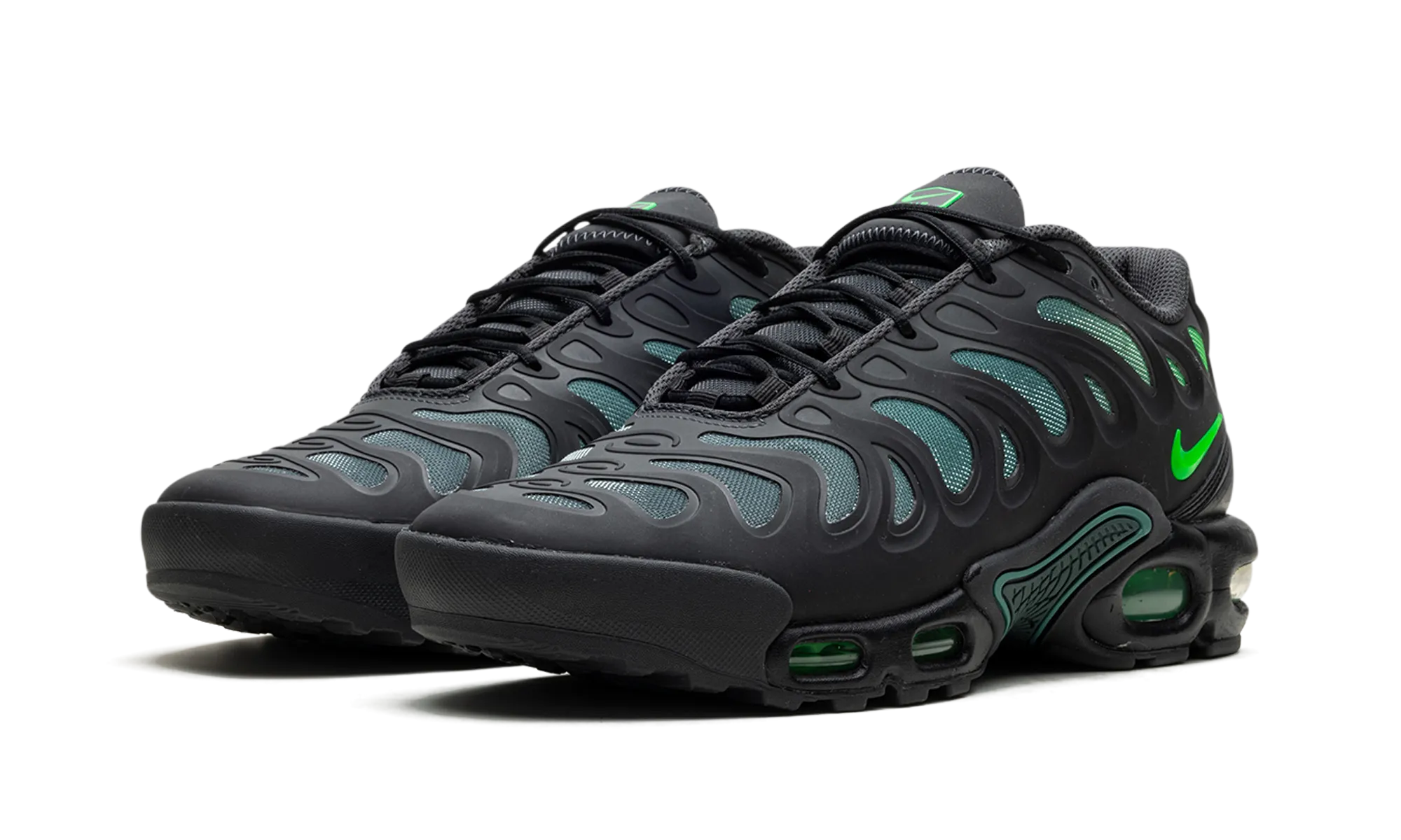 Air Max Plus Drift "Black Volt" retirement - themed running shoes