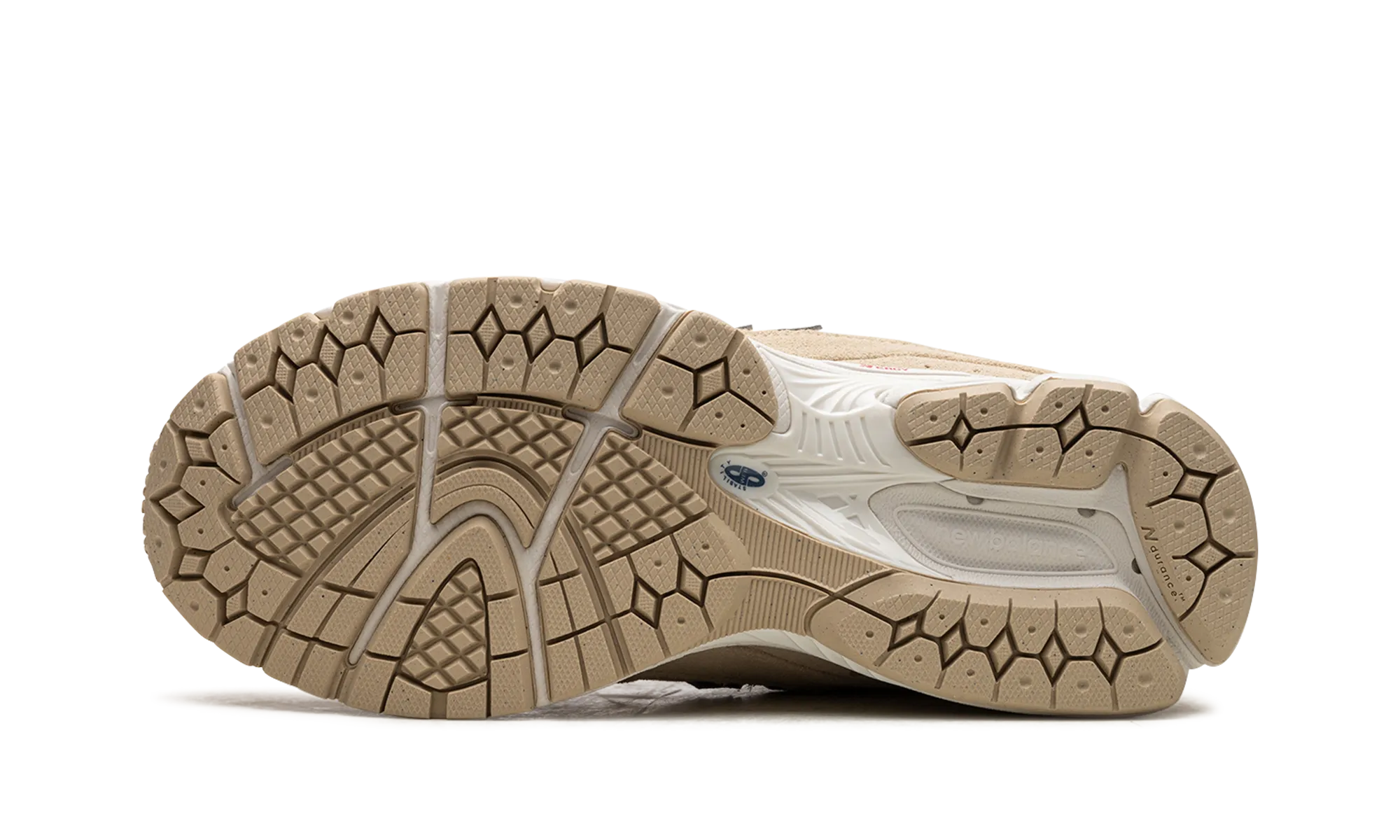 2002R "Sandstone" running in a composite bridge area shoes fashion