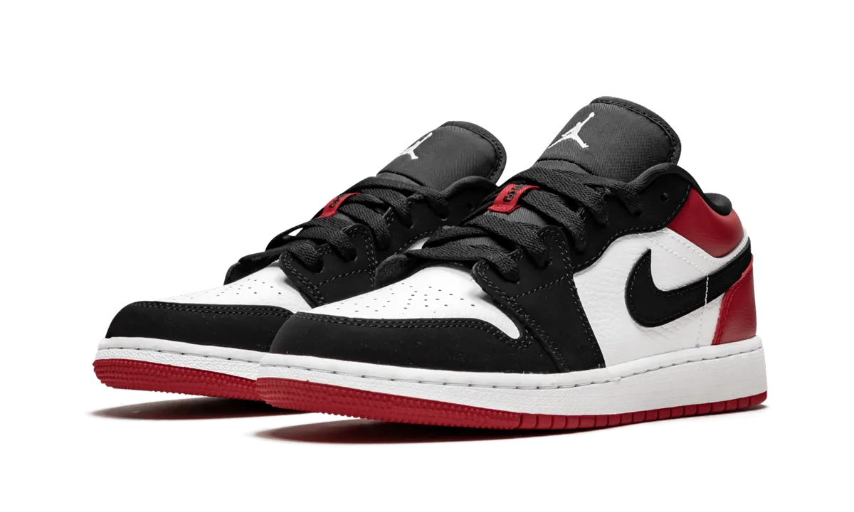 Leather Upper Boost Step Air Jordan 1 Low GS "Black Toe"