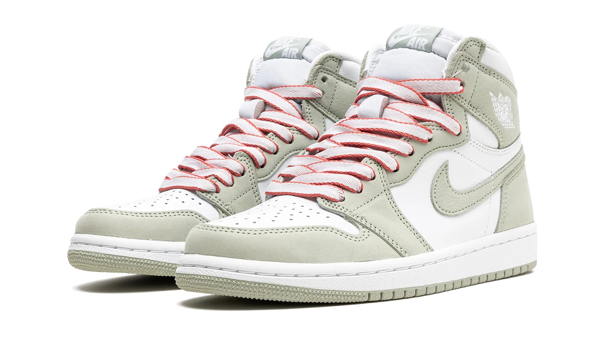 Exclusive Look AIR JORDAN 1 HIGH OG WMNS "Seafoam"
