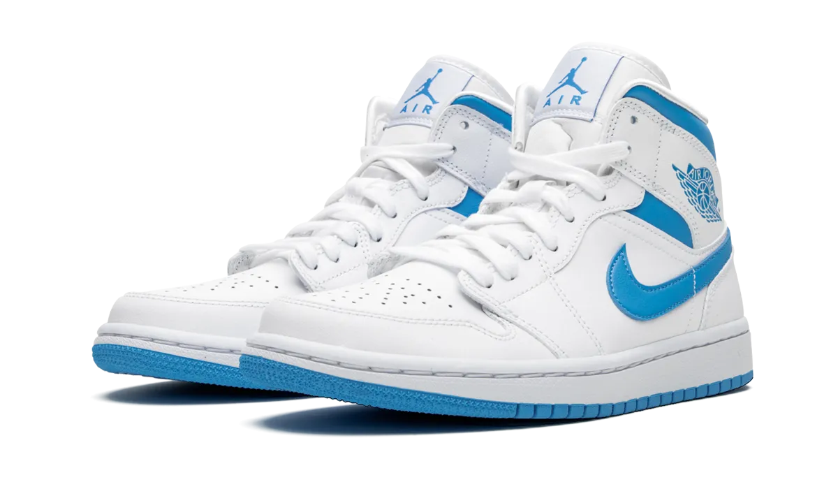 Breathable Outsole Vents AIR JORDAN 1 MID WMNS "UNC"