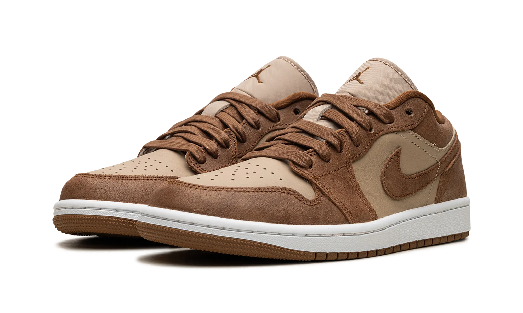 Air Jordan 1 Low WMNS "Tan/Brown" Stable Path