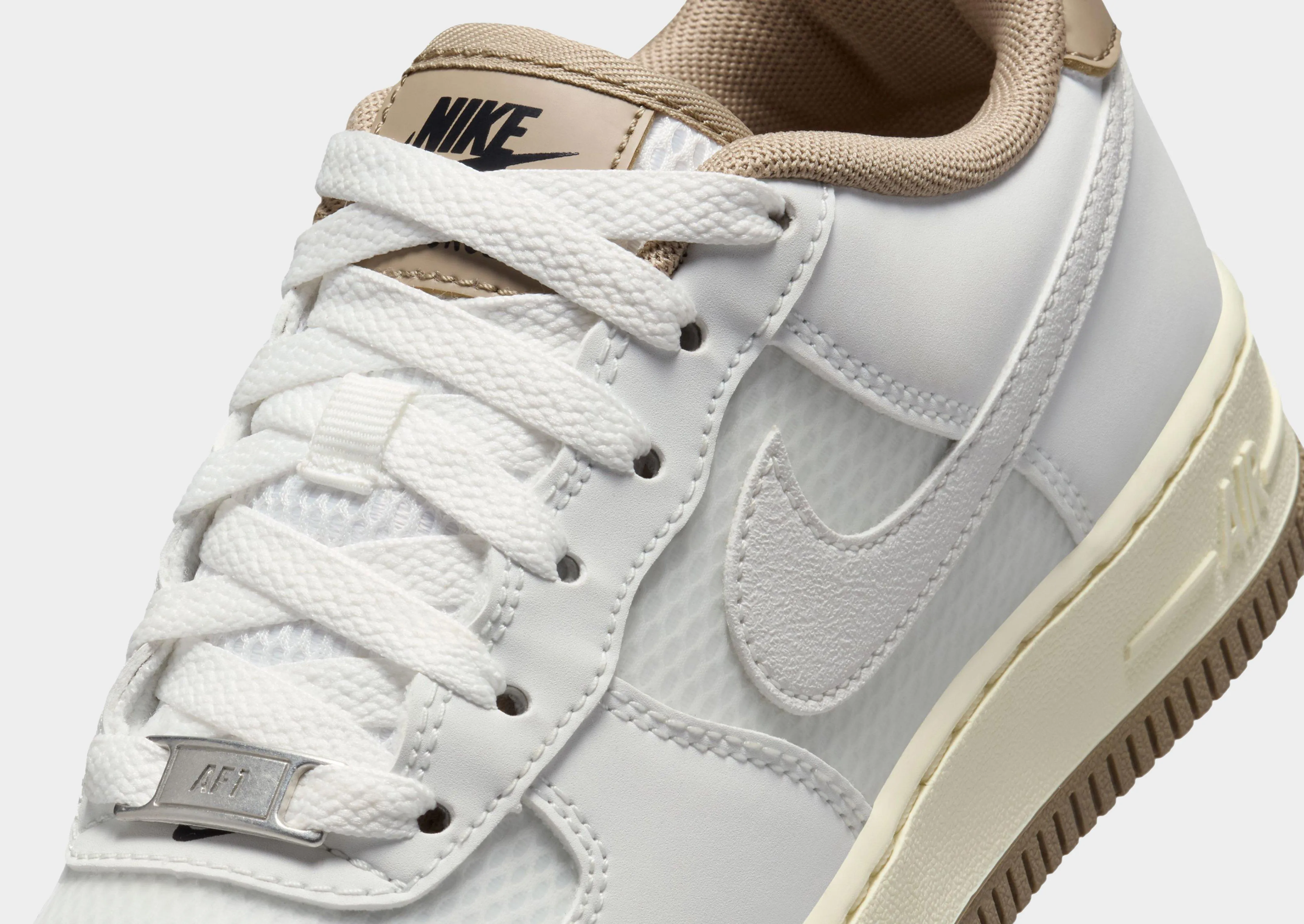 Air Force 1 LV8 Junior's Team Day