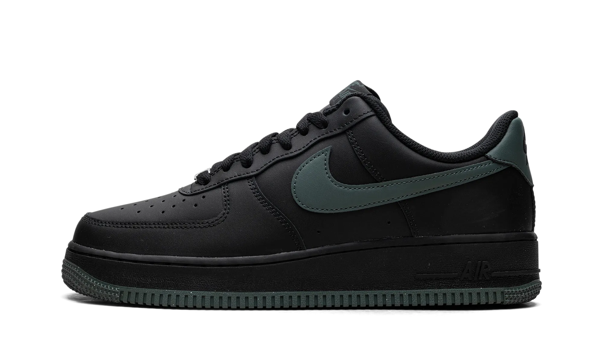 Bold Step Outdoor Grip Air Force 1 "Black Vintage Green"