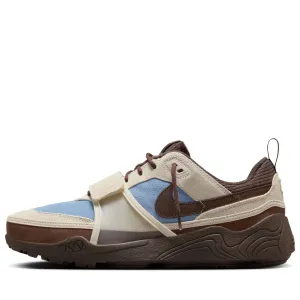 Snug Heel Lock Fit Travis Scott x Nike Zoom Field Jaxx - Leche Blue/Baroque Brown