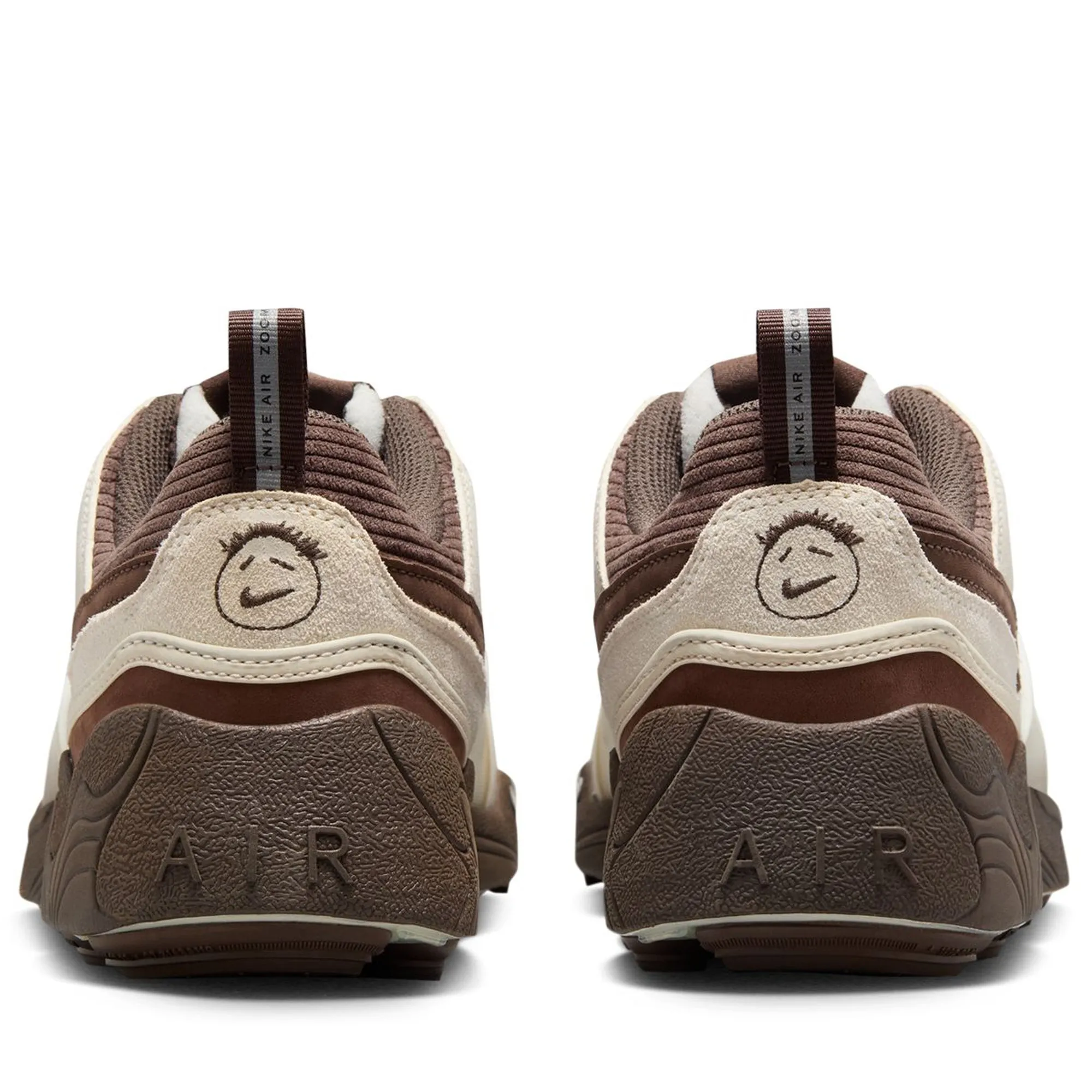 Ventilated Arch Support Travis Scott x Nike Zoom Field Jaxx - Leche Blue/Baroque Brown