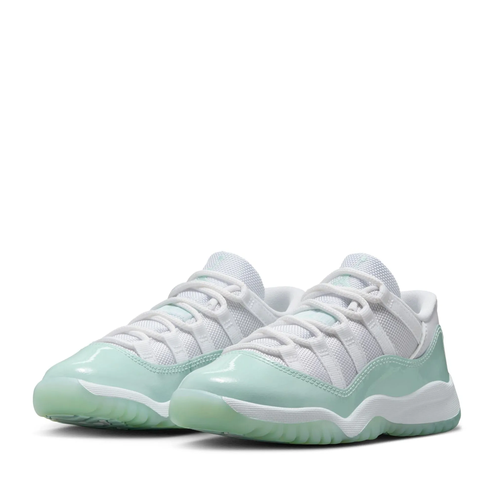 Smooth Soles Jordan 11 Retro Low (PS) - White/Igloo