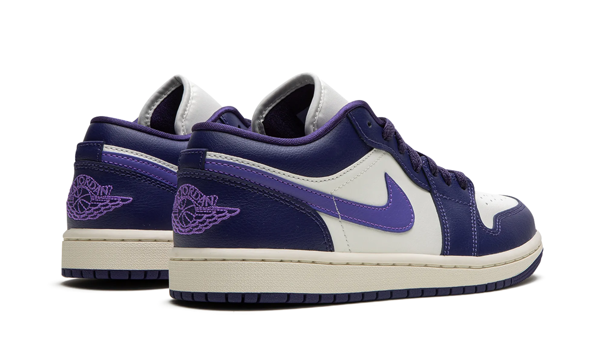 AIR JORDAN 1 LO WMNS "Action Grape" Neutral Colors