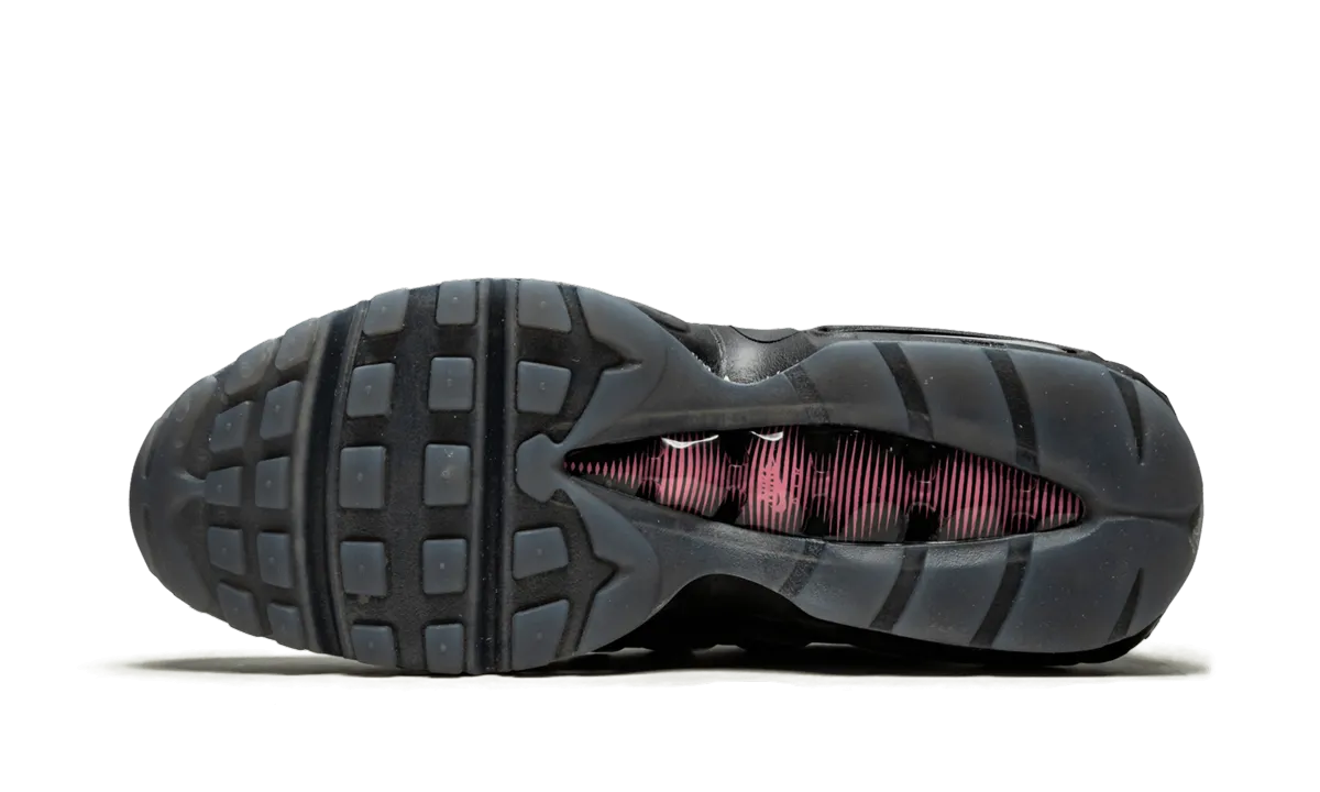 cold weather running shoe situation Air Max 95 Lv8