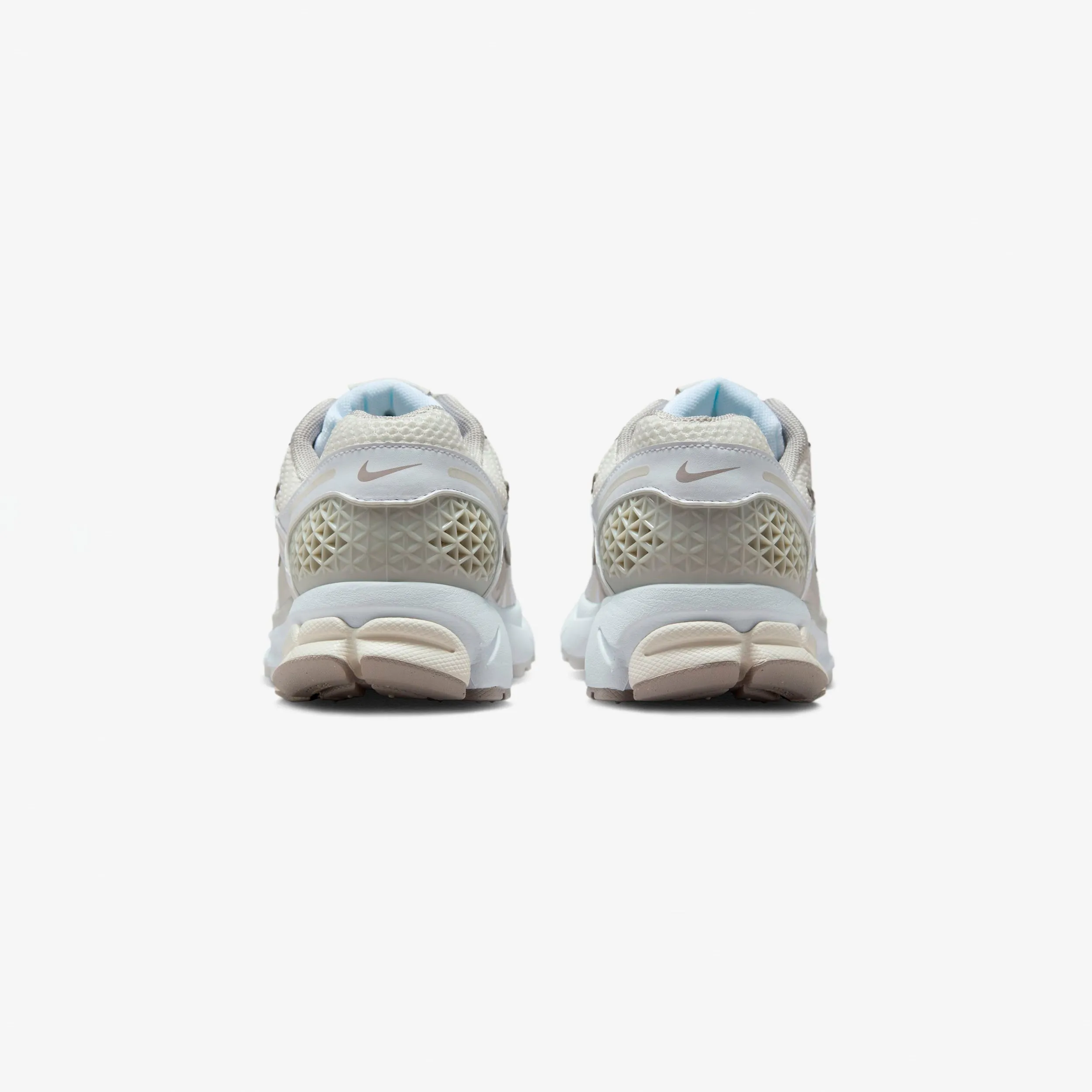 Fast Transition Wmns Zoom Vomero 5