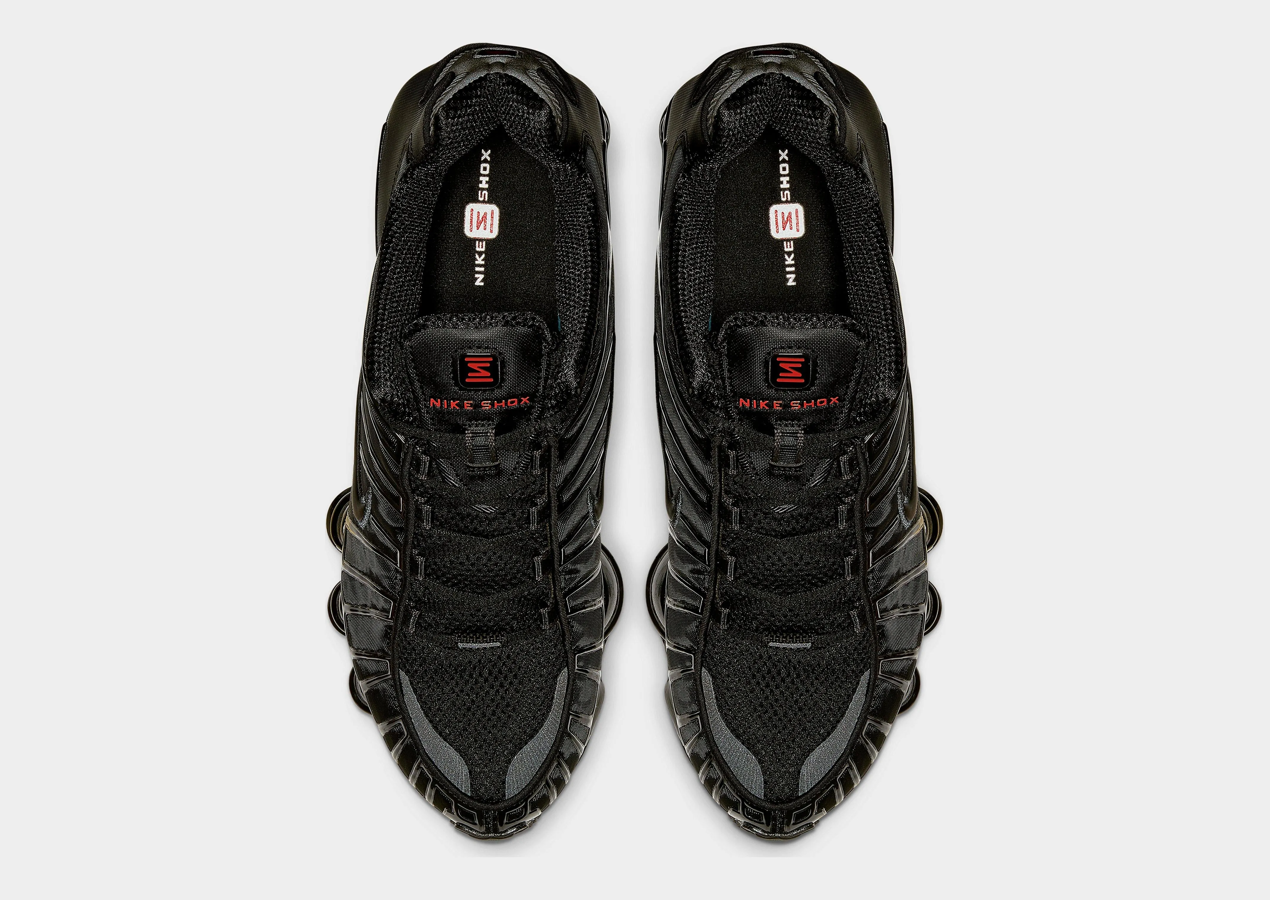 track runner's shoe chance Shox TL