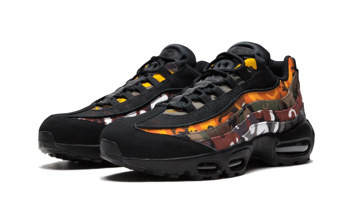 Air Max 95 ERDL "CAMO PACK" running in a floodplain area shoes ergonomic - feature shoes