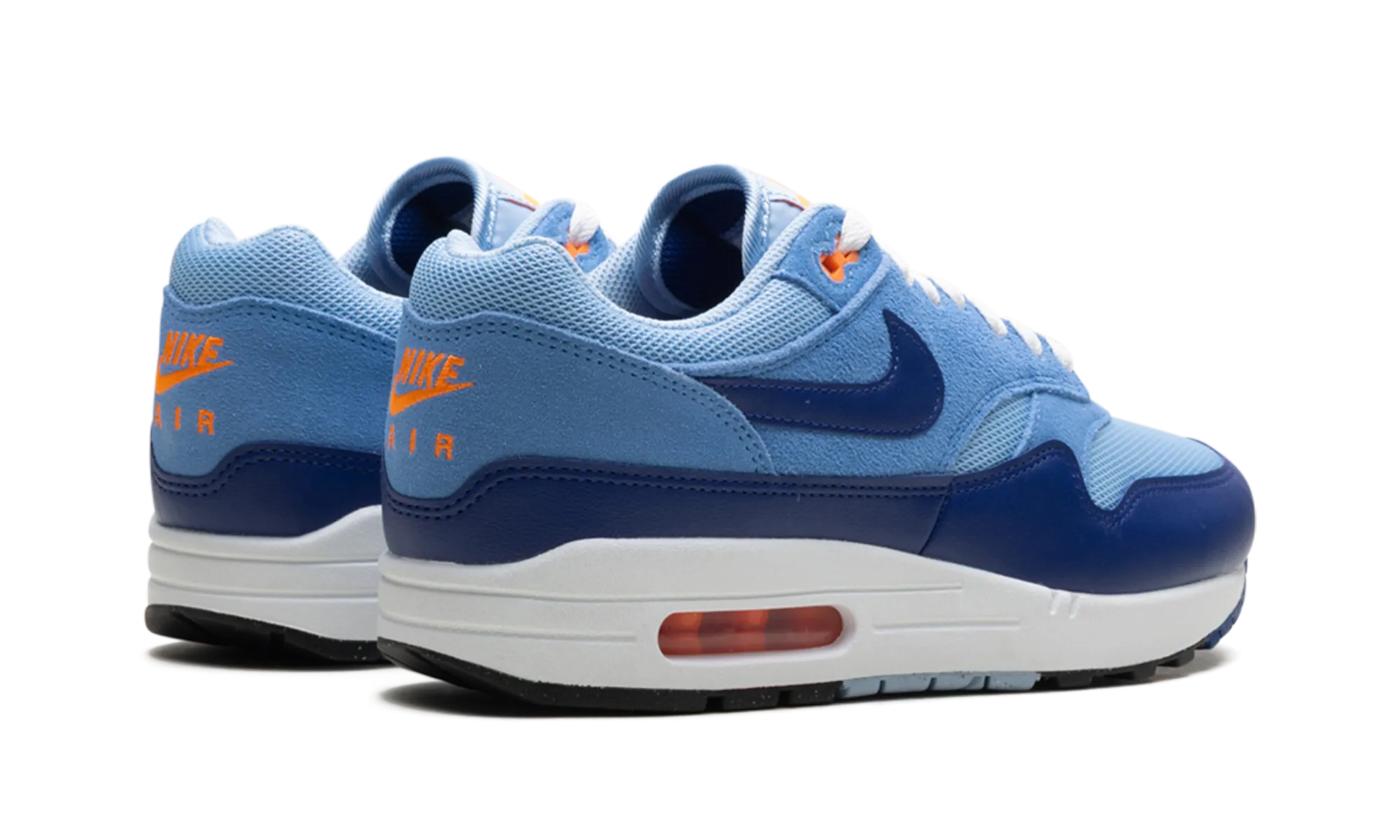 running with a running belt Air Max 1 Essential "Psychic Blue"