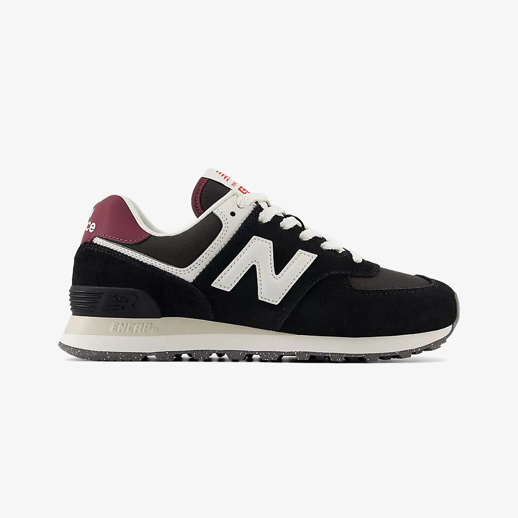 New Balance | 574 { BLACK/WHITE running in a suspension bridge area shoes long - distance shoes