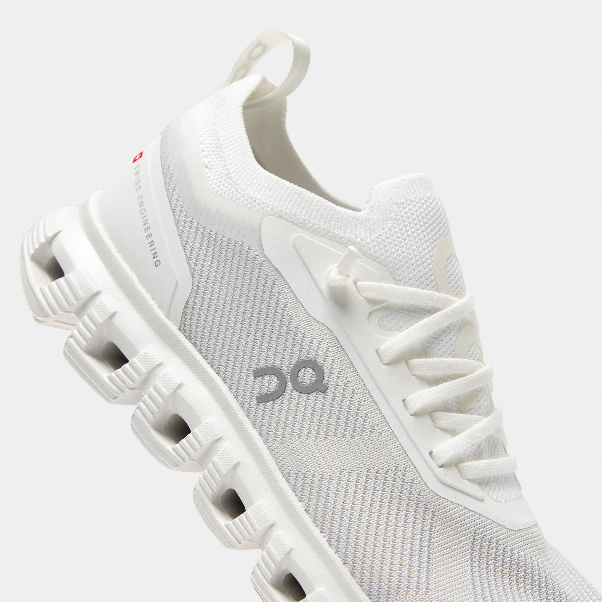 On Women's Cloud 6 Versa White / White Active Sweat Resistant Comfort Seekers
