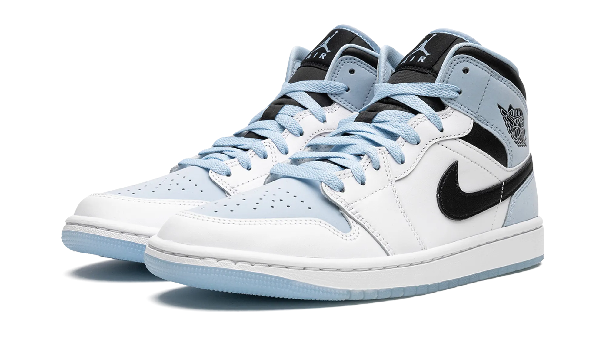 Zip Up Style City Style Air Jordan 1 Mid SE "Ice Blue"