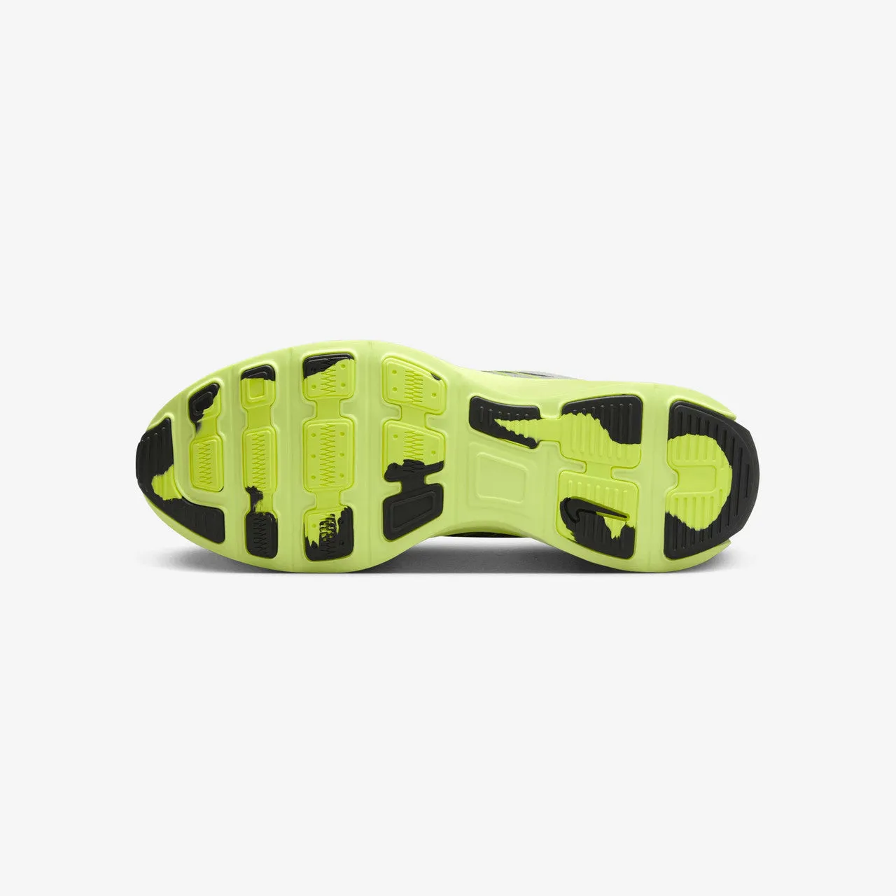 Lunar Roam Cushioned