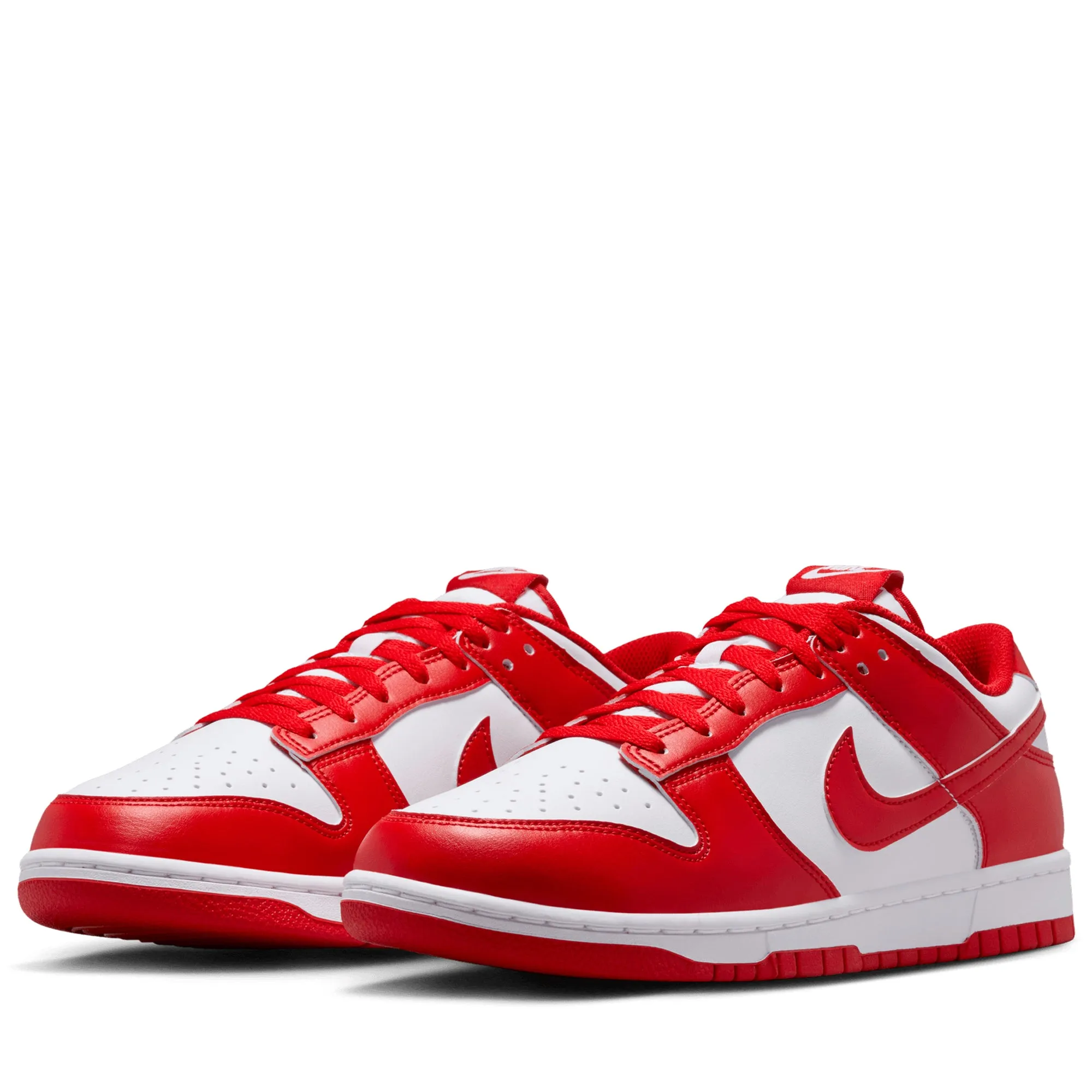 Nike Dunk Low Retro - White/University Red Active Comfort mesh ventilation