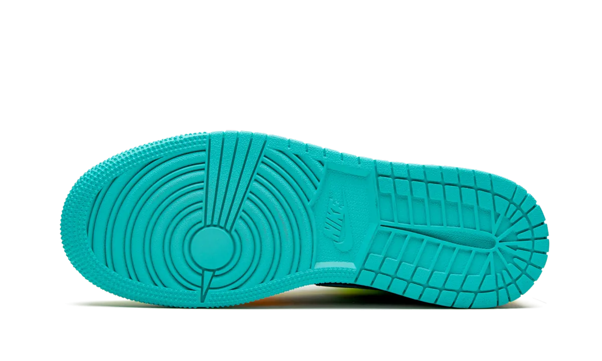Dynamic Cushioning System Slip On Style Air Jordan 1 Mid SE GS "Four Leaf Clover"