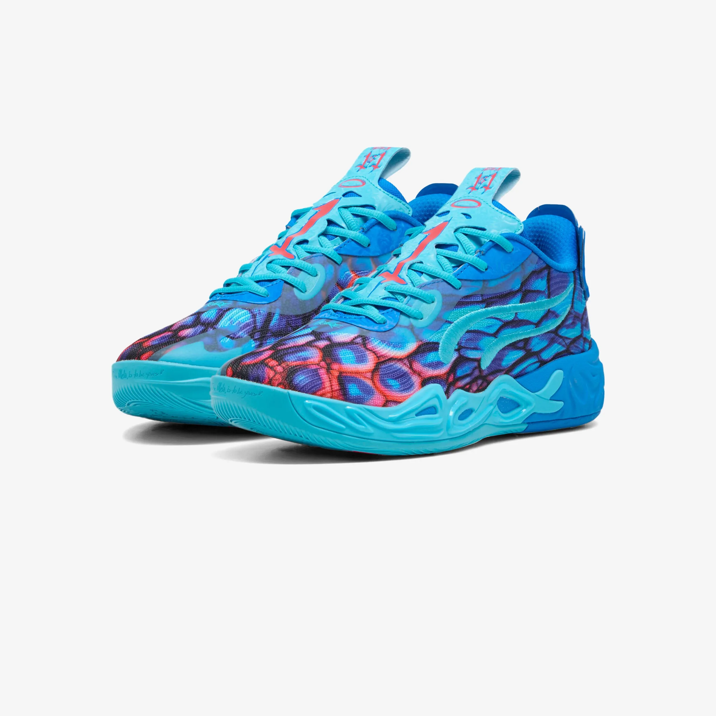 MB.04 Lo Alien Skins Daily Style