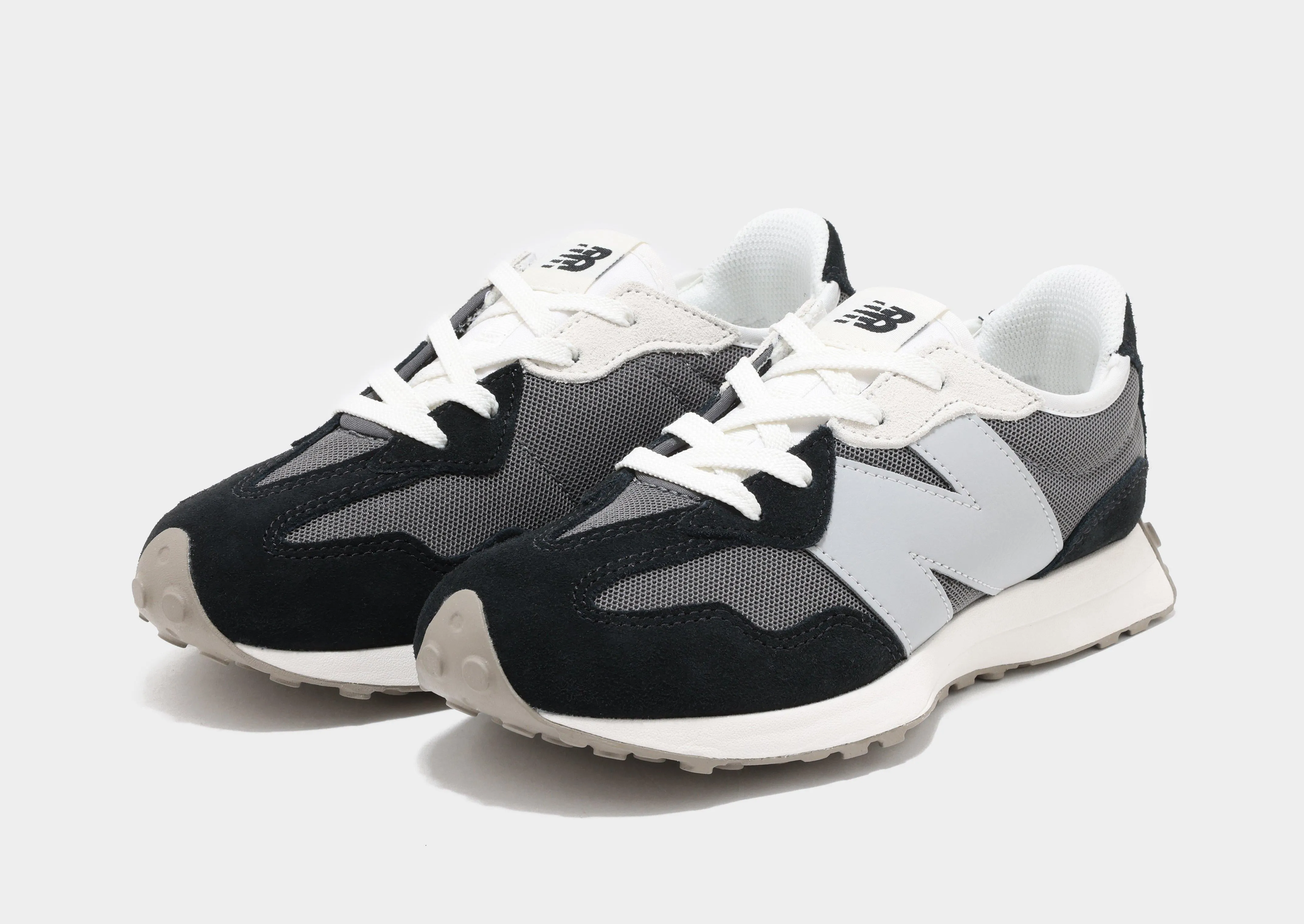 327 Junior's urban - style shoes Solar - powered
