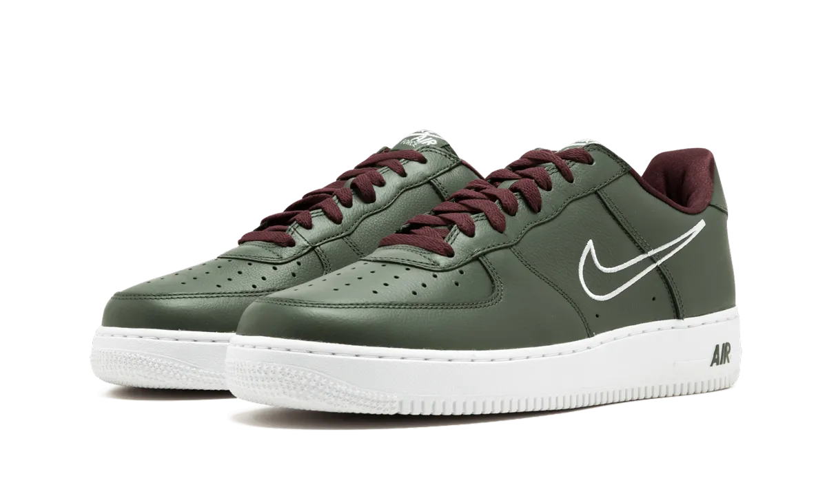 Quick Response Air Force 1 Low Retro "Hong Kong"