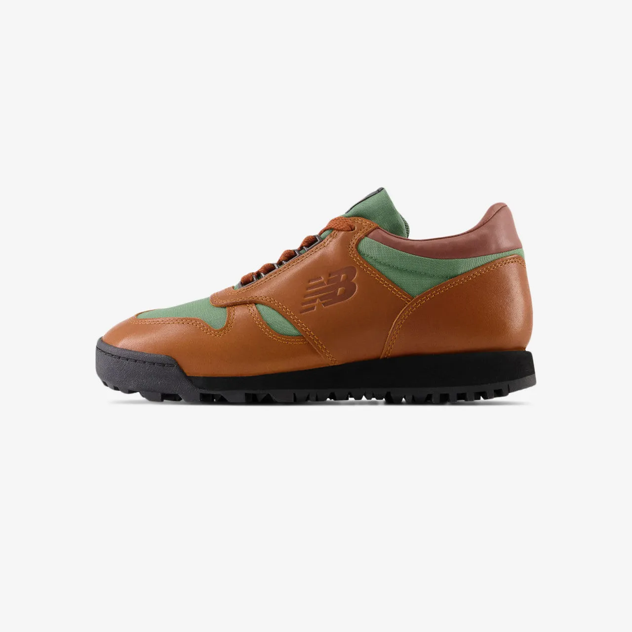 Rainier Boot Low Effortless Glide Iconic Footwear