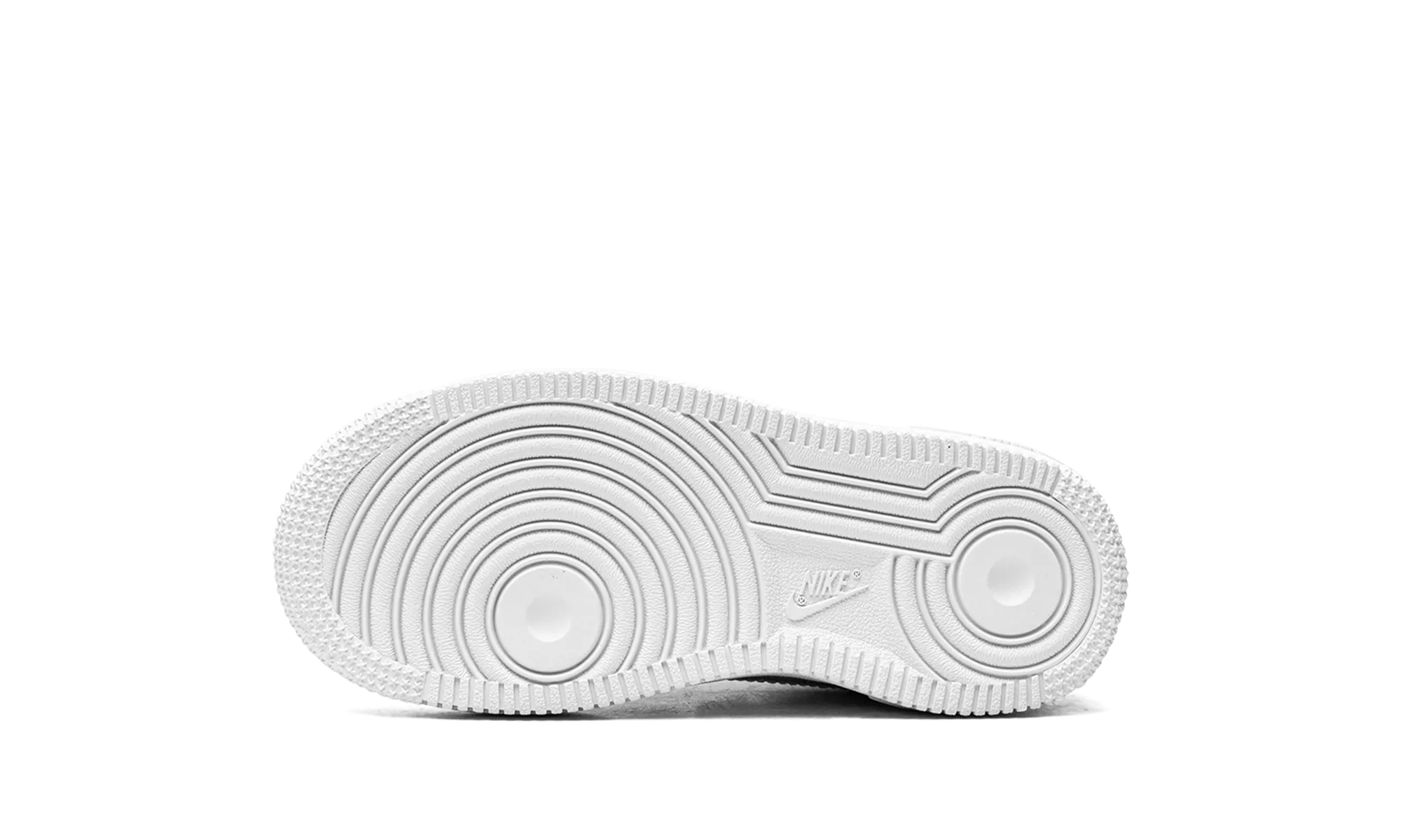 Outdoor Movement Statement Wear Air Force 1 PS LE "White on White"