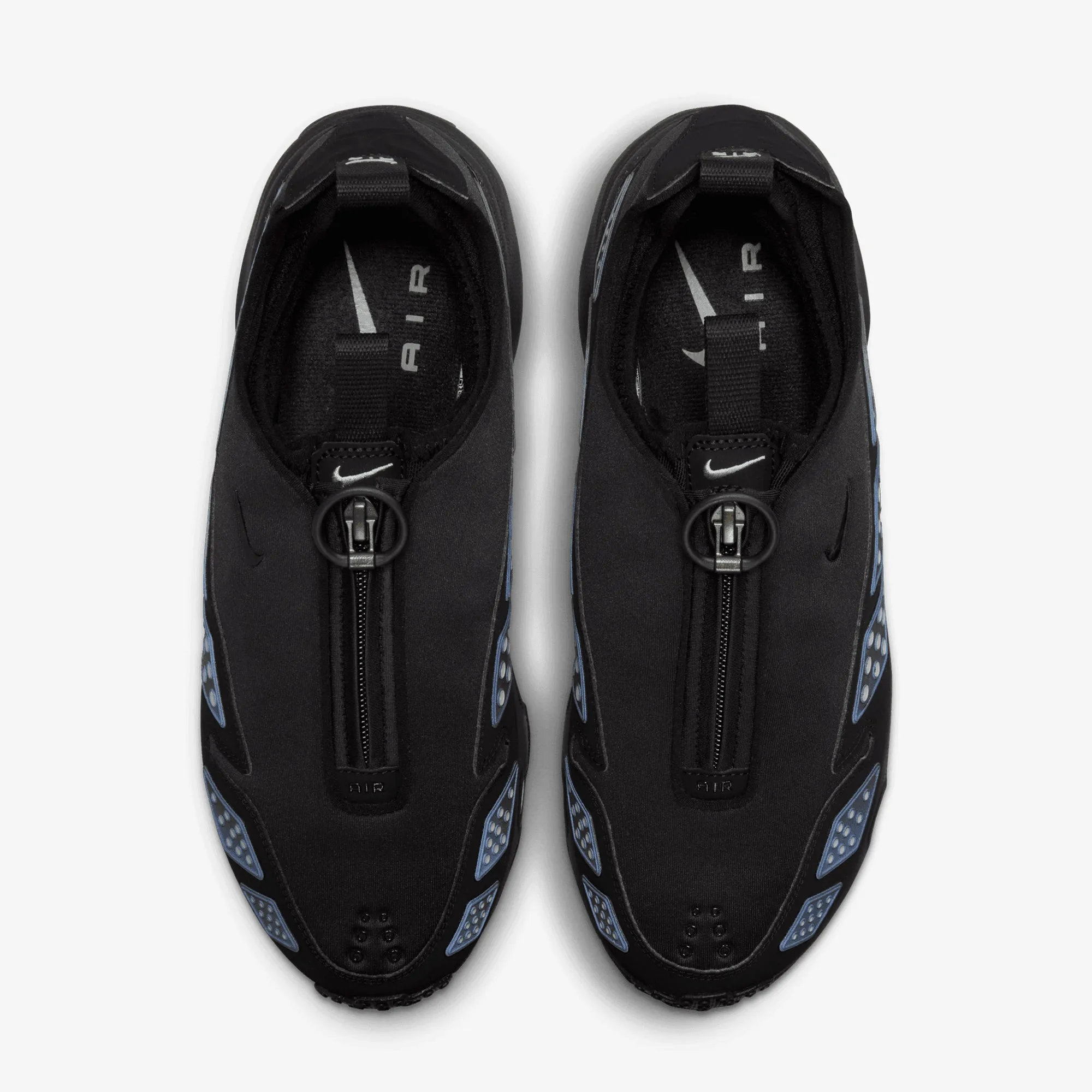 All-Weather Wear Flexible Toe Box NIKE | AIR MAX SNDR { BLACK & SILVER