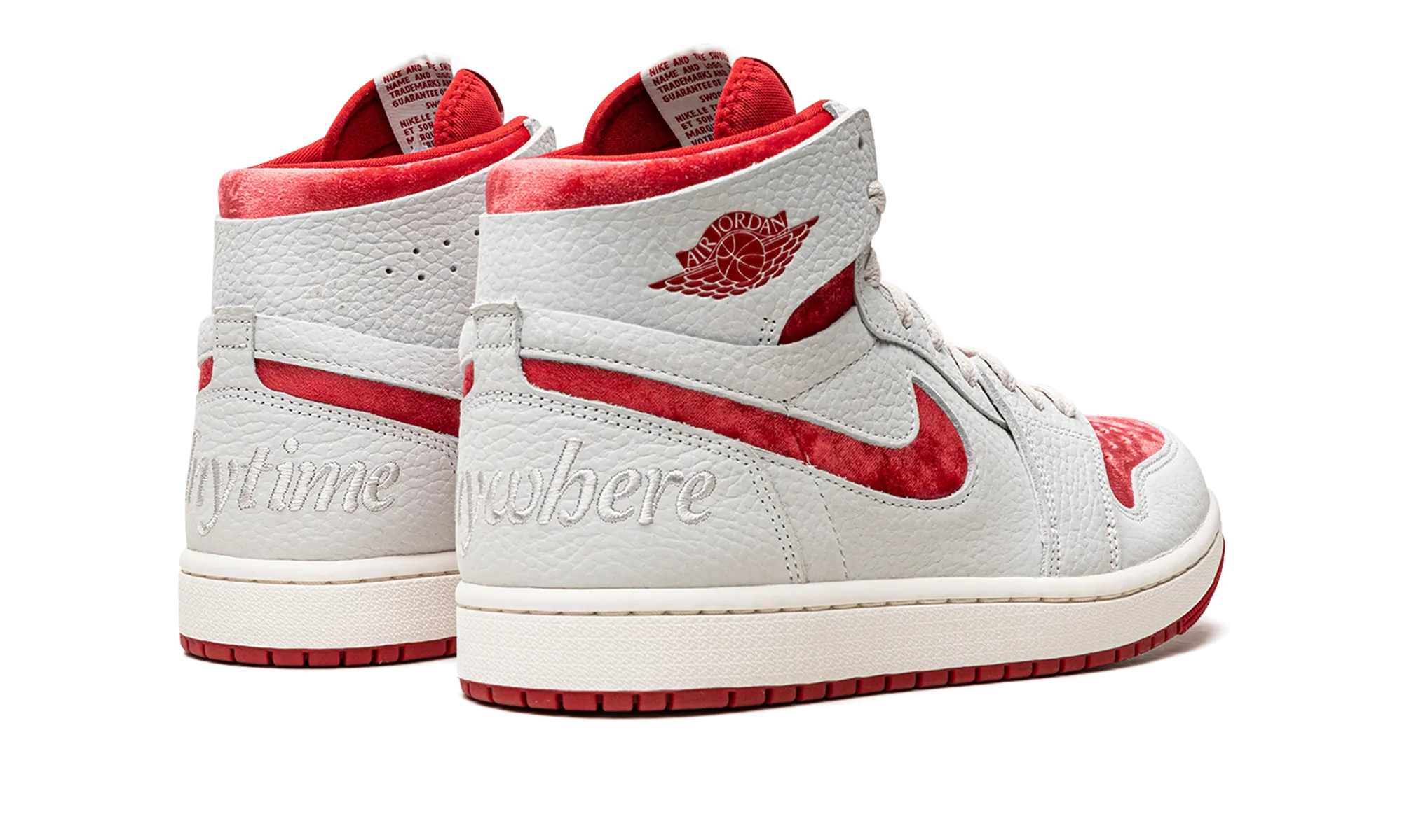 Motion Control Arch AIR JORDAN 1 ZOOM CMFT 2 WMNS "Valentine's Day"