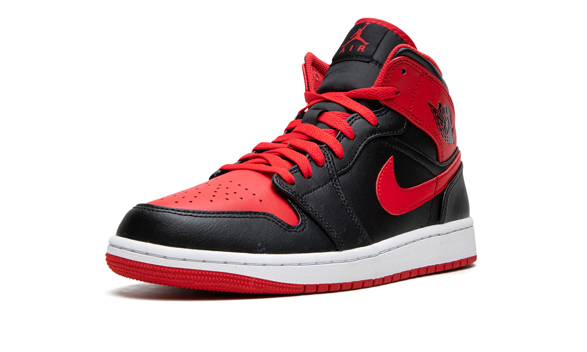 Commuter Ready High Performance Air Jordan 1 Mid "Alternate Bred"