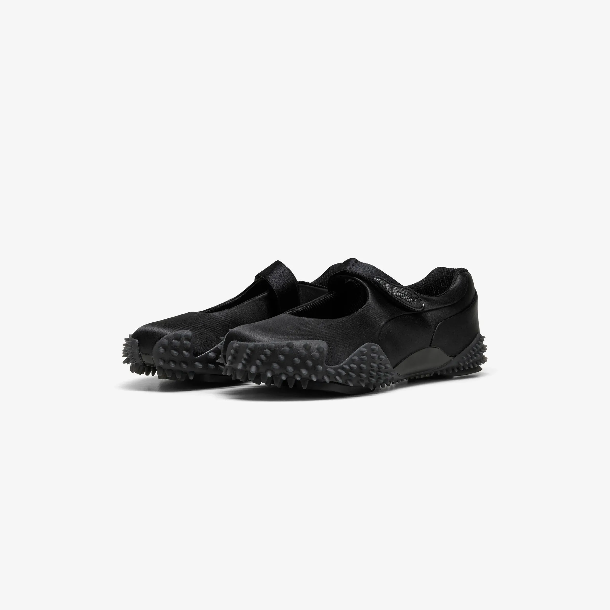 All-day Comfort Refined performance Mostro Fey PRM