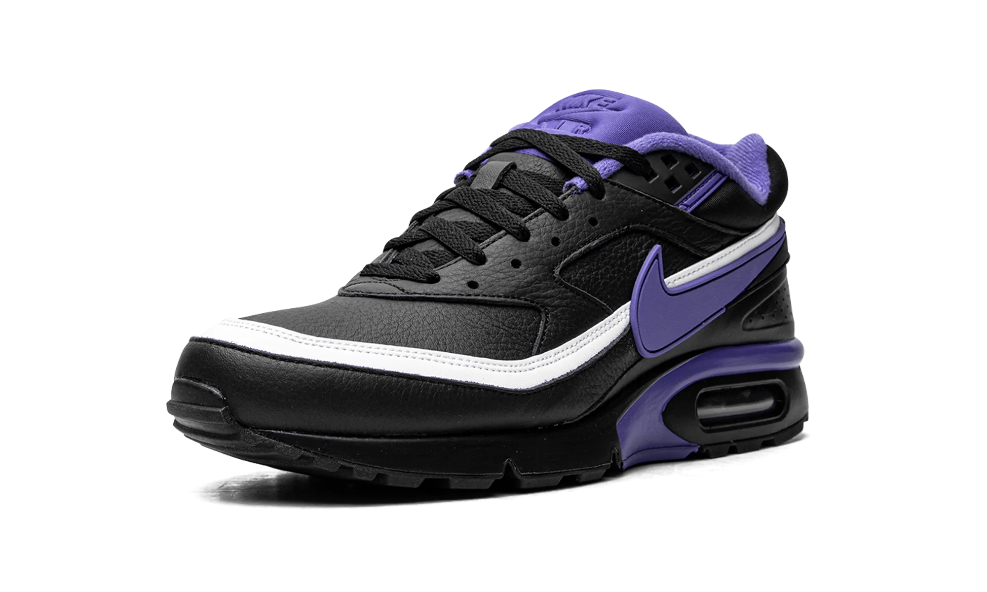 Air Max BW OG "Black Persian Violet" running with a fitness tracker