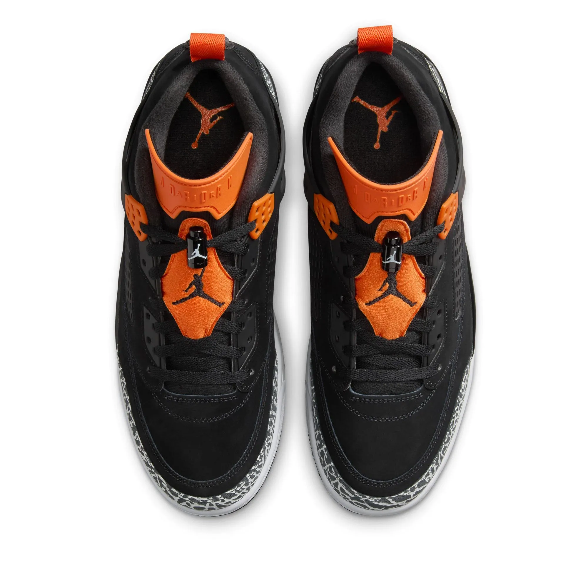 Dynamic Traction Pattern Road Performance Jordan Spizike Low - Black/Starfish