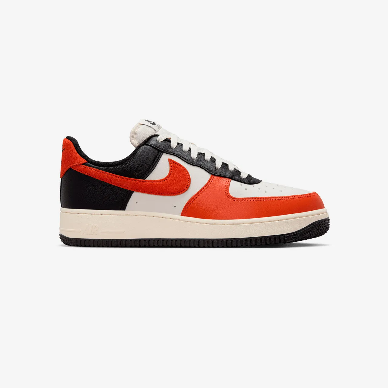 Reinforced Luxurious Touch Air Force 1 '07 LV8
