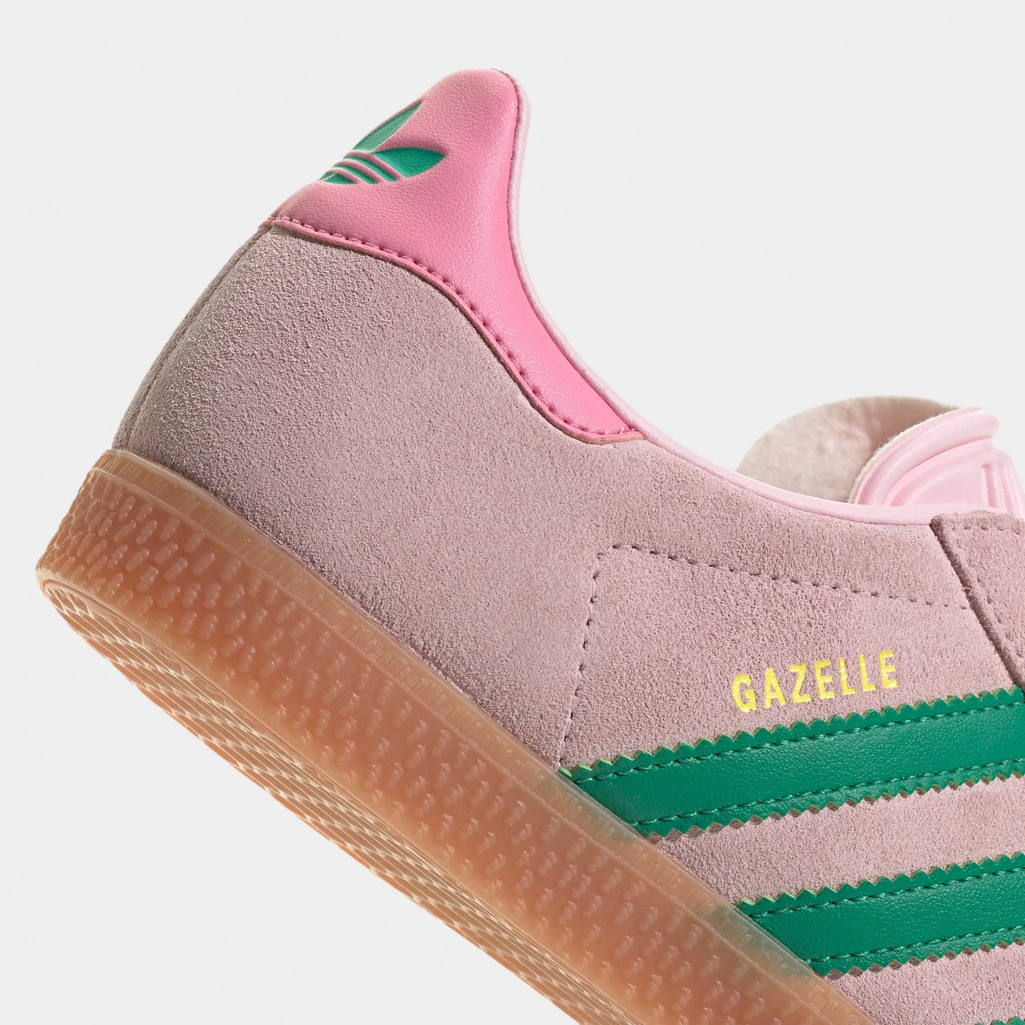 Distinctive materials Anti Fatigue Technology adidas Juniors' Gazelle Clear Pink / Court Green - Bliss Pin