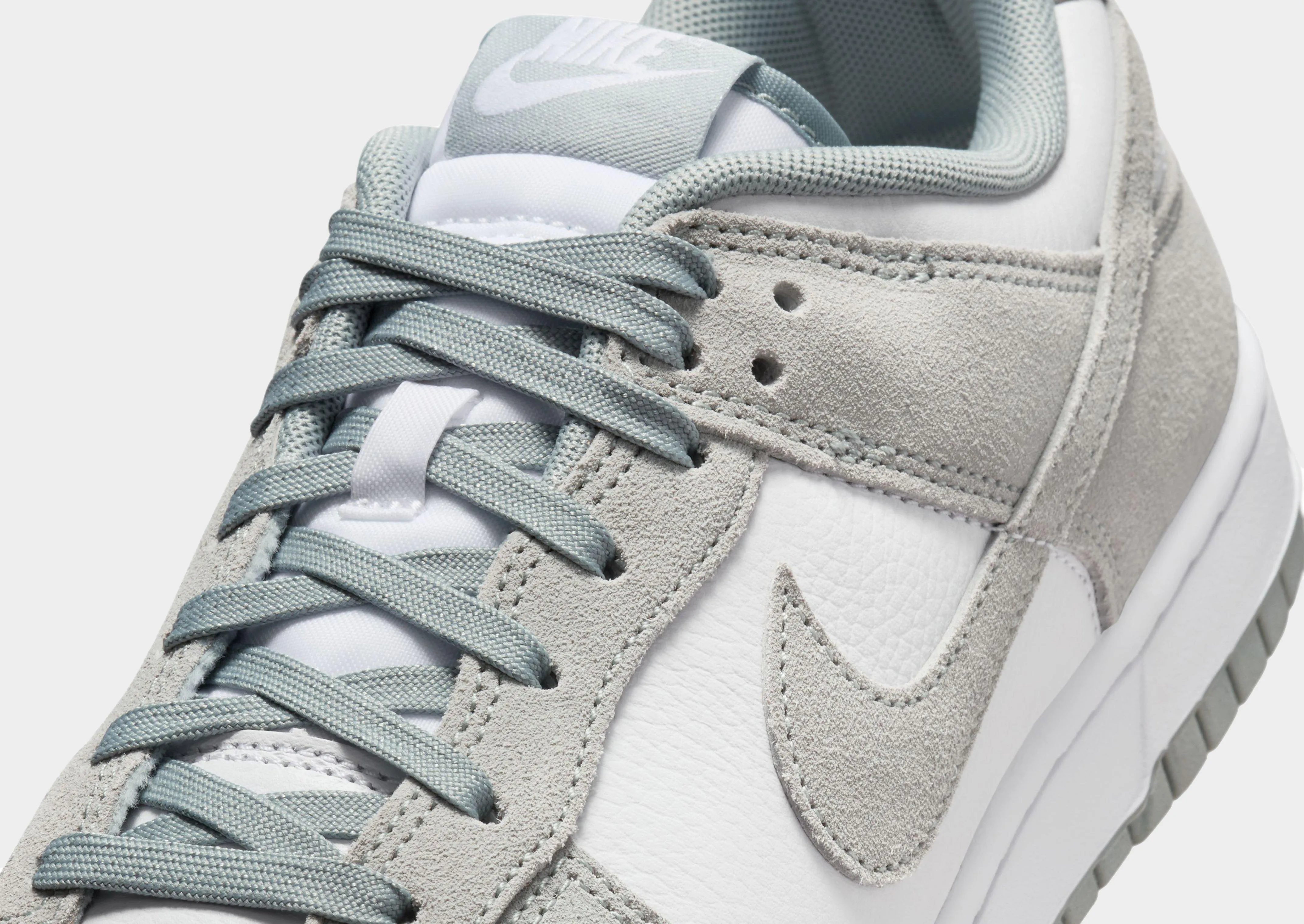 Water Resistant Creek Run Dunk Low Retro
