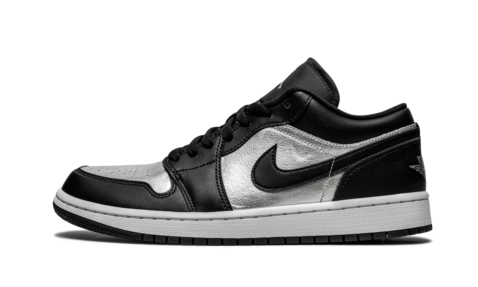 Versatile Dynamic Heel Counter AIR JORDAN 1 LOW SE WMNS "Silver Toe"
