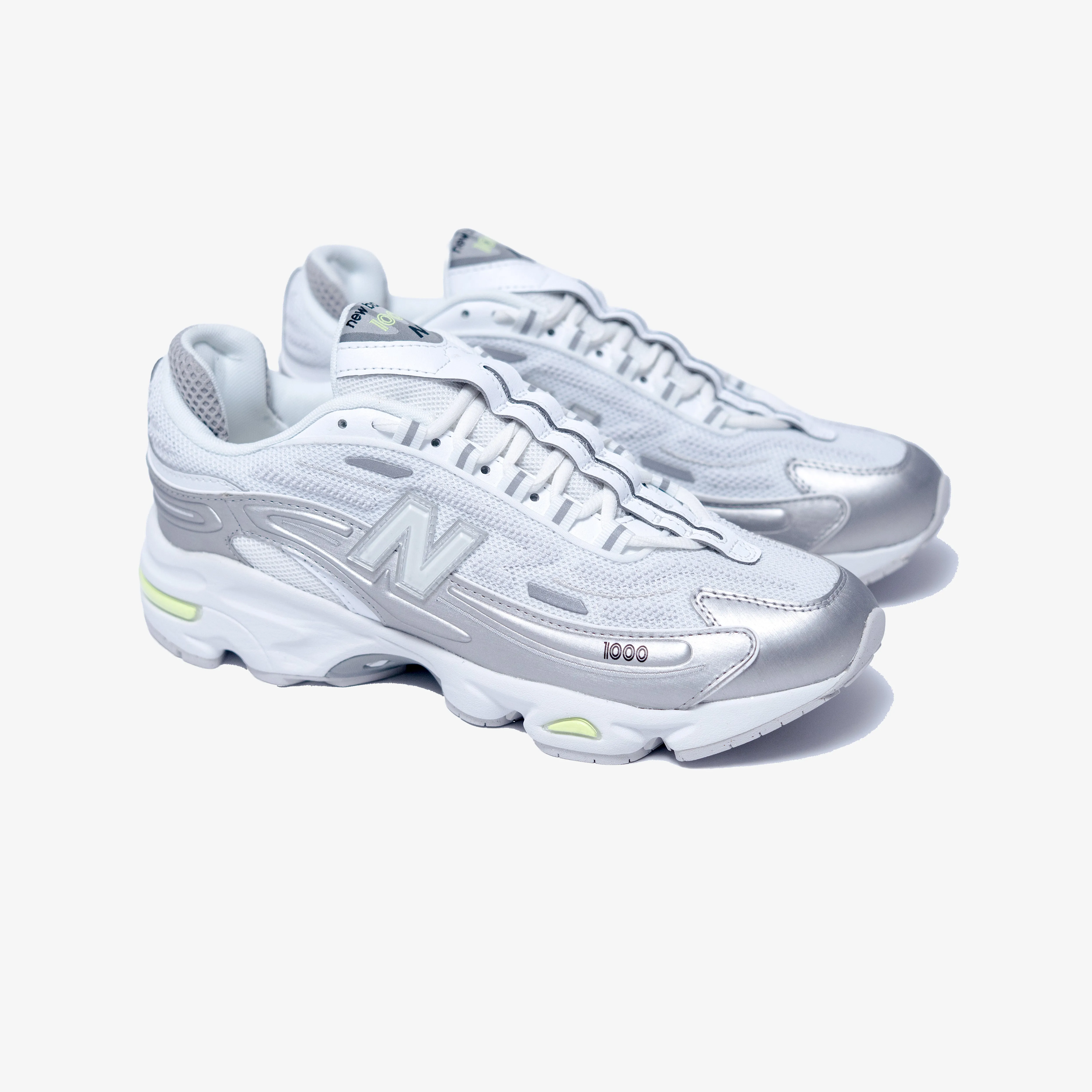 New Balance | 1000 { SILVER METALLIC/WHITE Arch Support Shoes