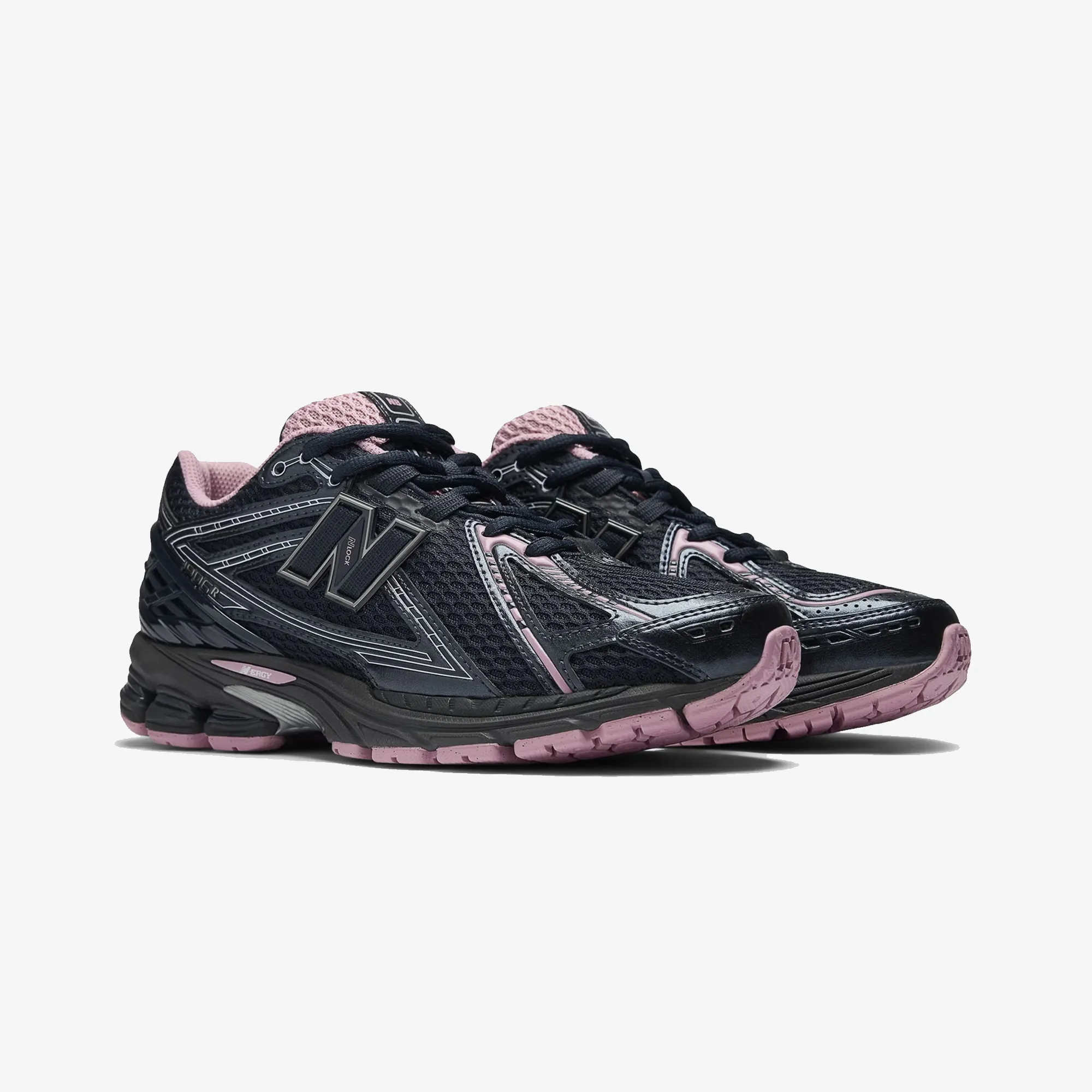 New Balance | 1906R { BLACK/SILVER Anti - UV